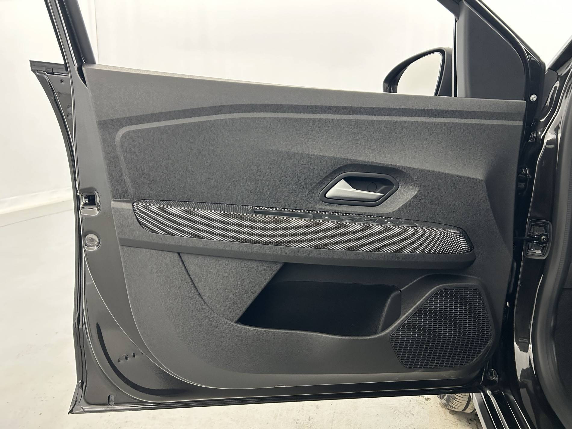 Vente en ligne Dacia Sandero  ECO-G 100 GSR2 au prix de 16 390 €