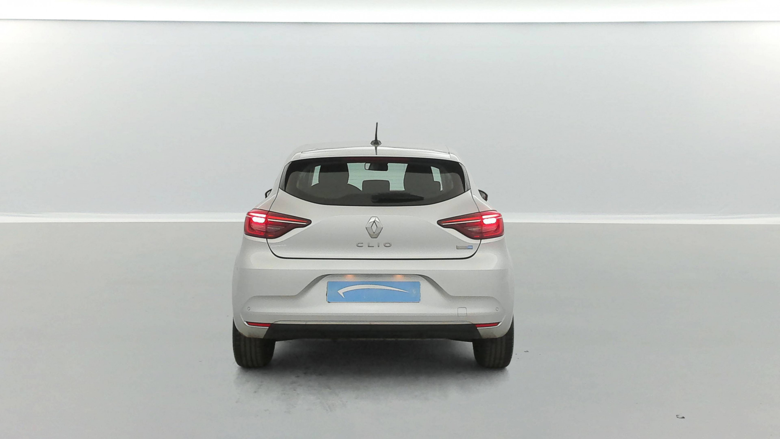 Vente en ligne Renault Clio 5 Clio E-Tech 140 - 21 au prix de 13 990 €
