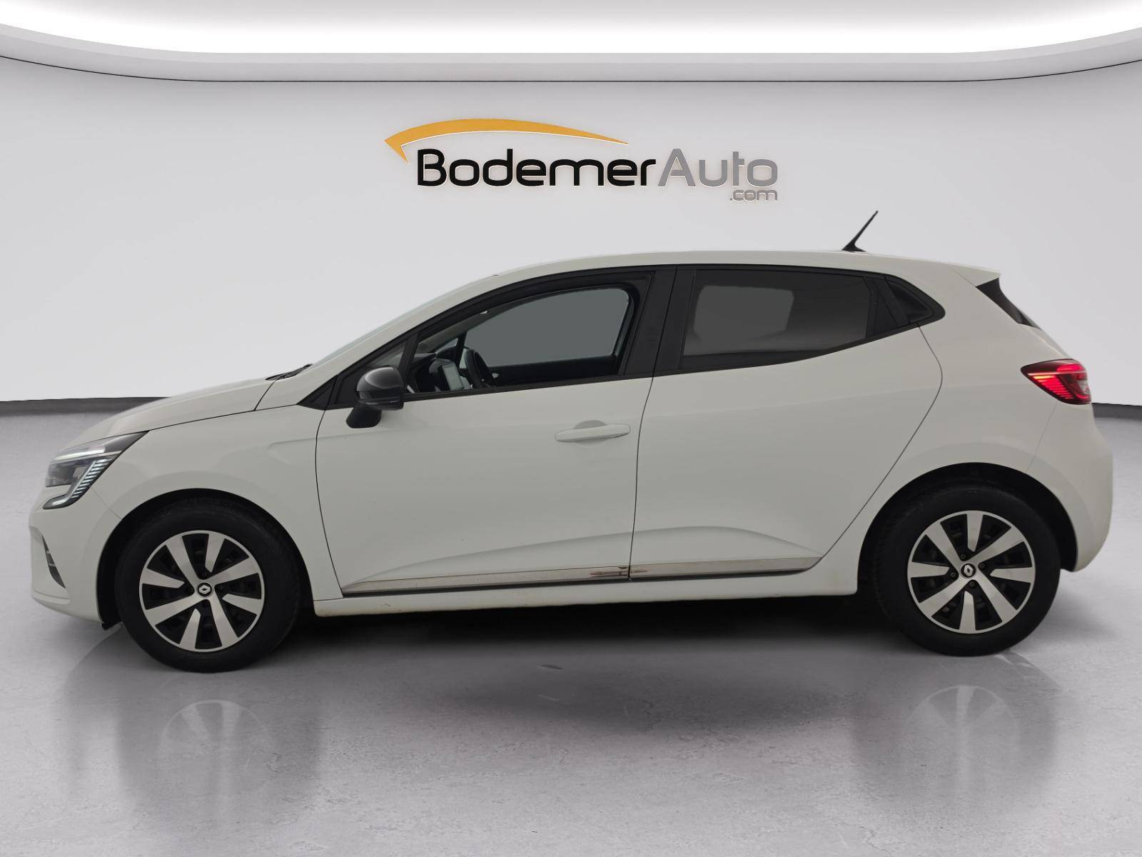 Vente en ligne Renault Clio 5 Clio TCe 90 au prix de 14 699 €