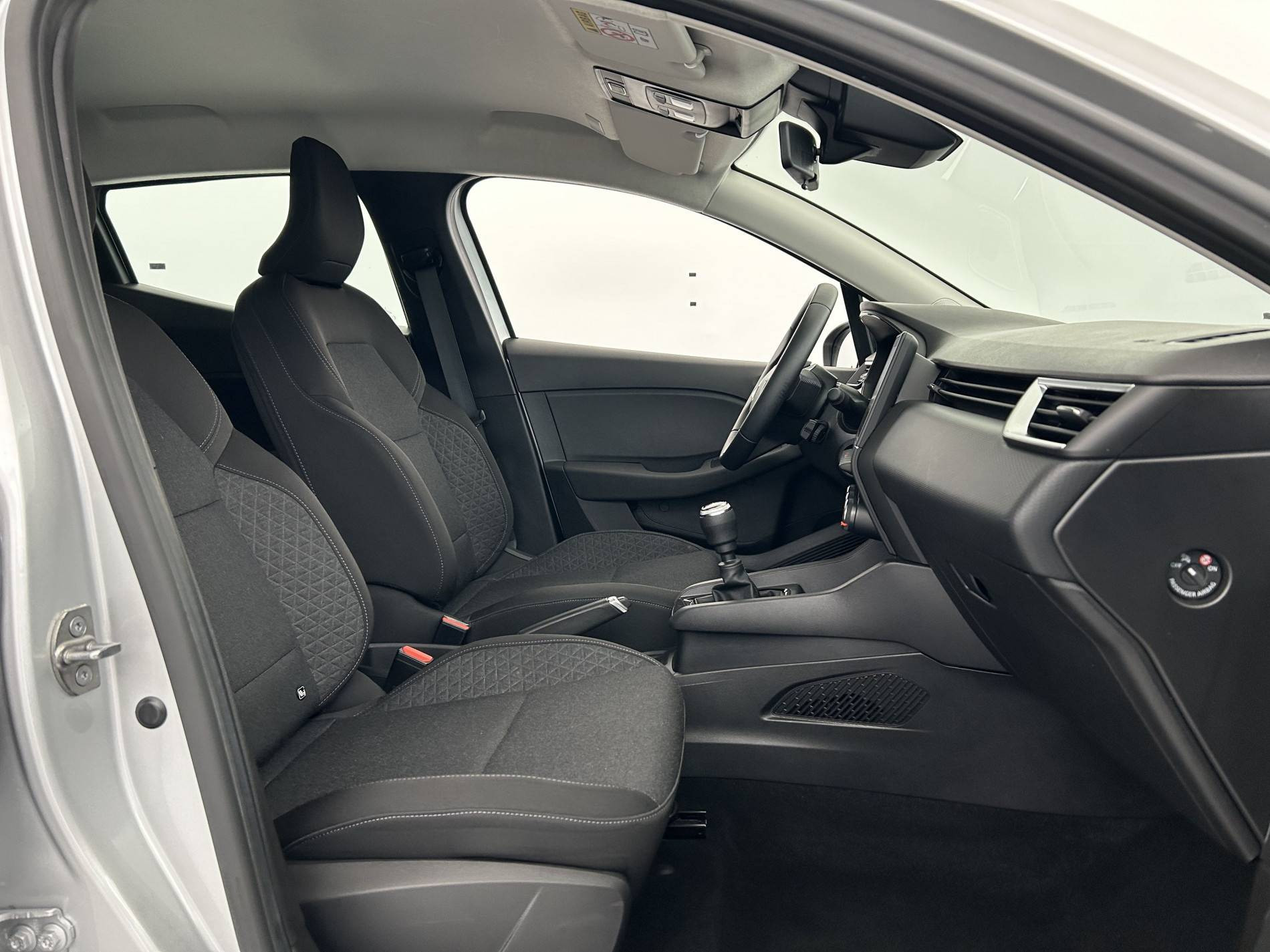 Vente en ligne Renault Clio 5 Clio TCe 90 au prix de 14 990 €