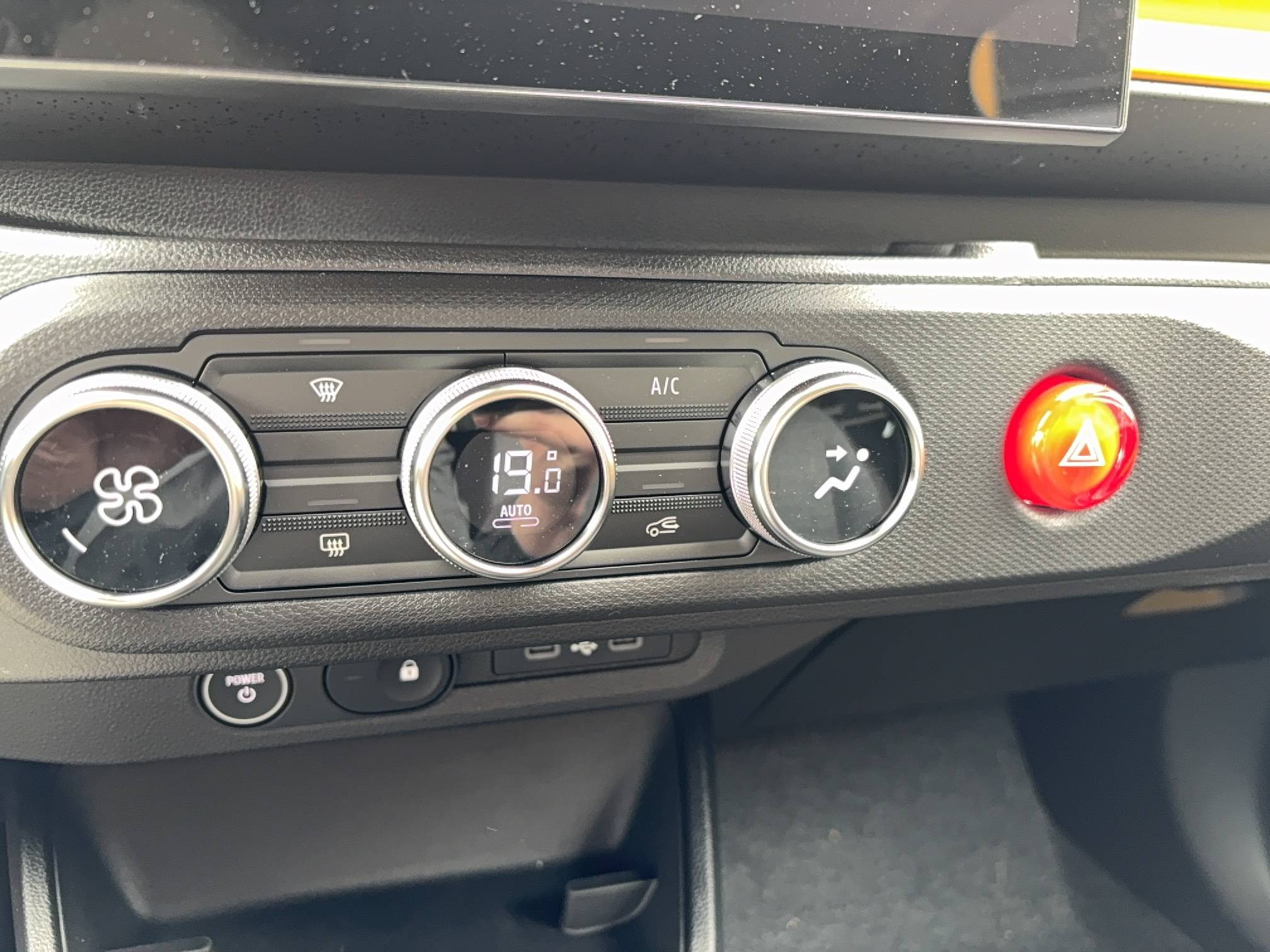 Vente en ligne Renault Twingo Electrique  80 ch autonomie urbaine au prix de 21 990 €