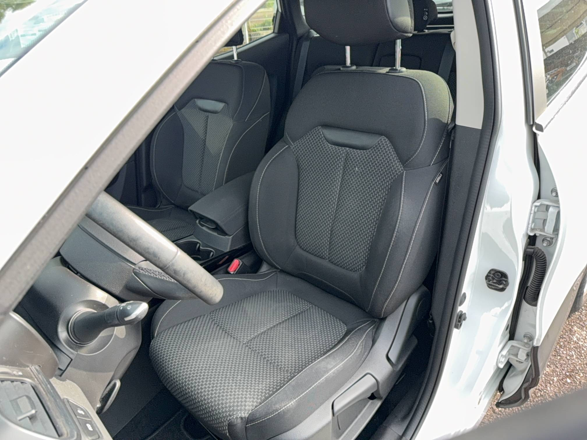 Vente en ligne Renault Kadjar  Blue dCi 115 au prix de 14 990 €
