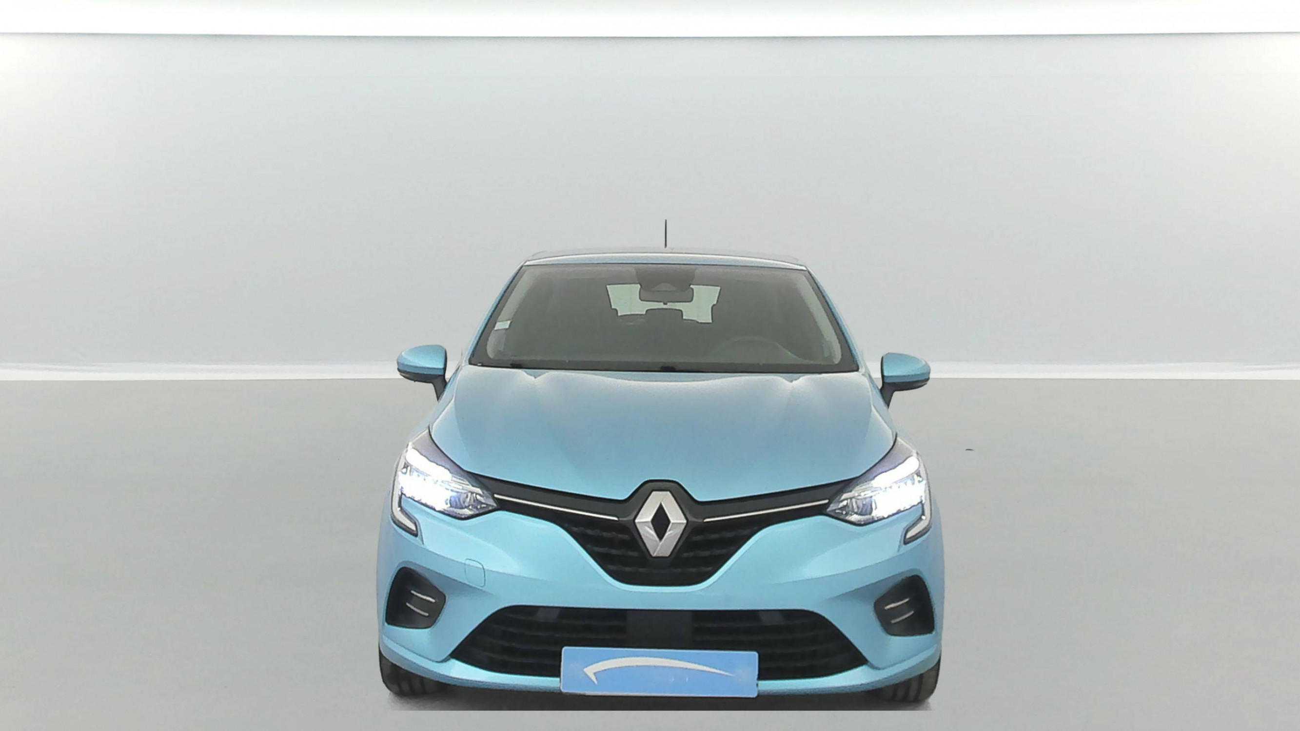 Vente en ligne Renault Clio 5 Clio E-Tech 140 - 21N au prix de 15 390 €