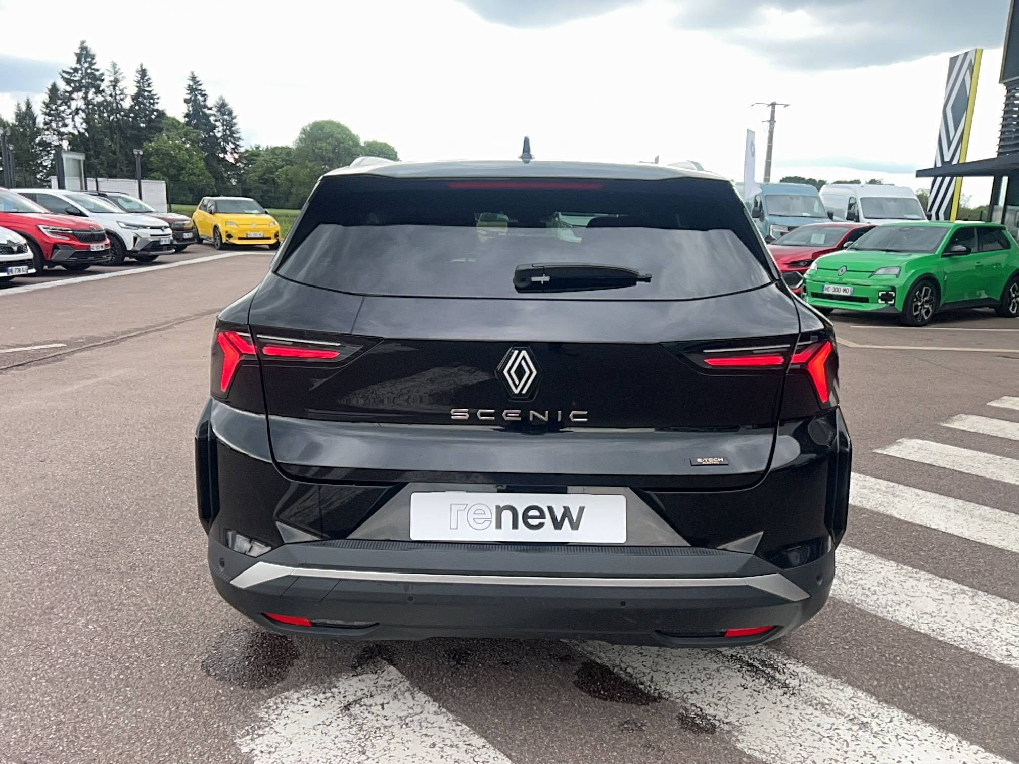 Vente en ligne Renault Scenic E-Tech Scenic E-Tech électrique 220 ch grande autonomie au prix de 37 749 €