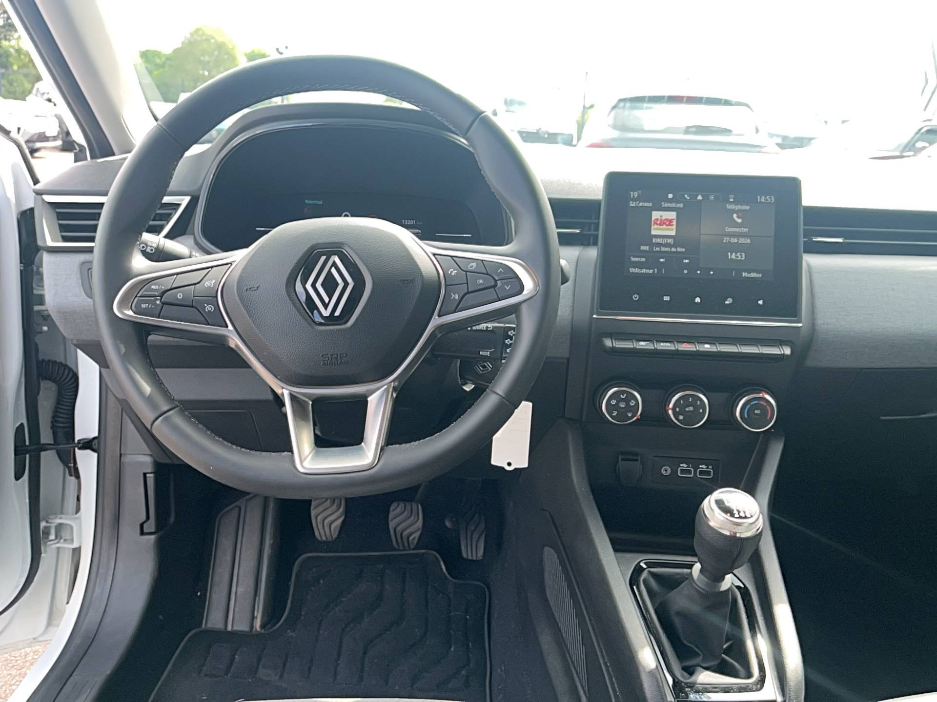 Vente en ligne Renault Clio 5 Clio TCe 90 au prix de 15 790 €