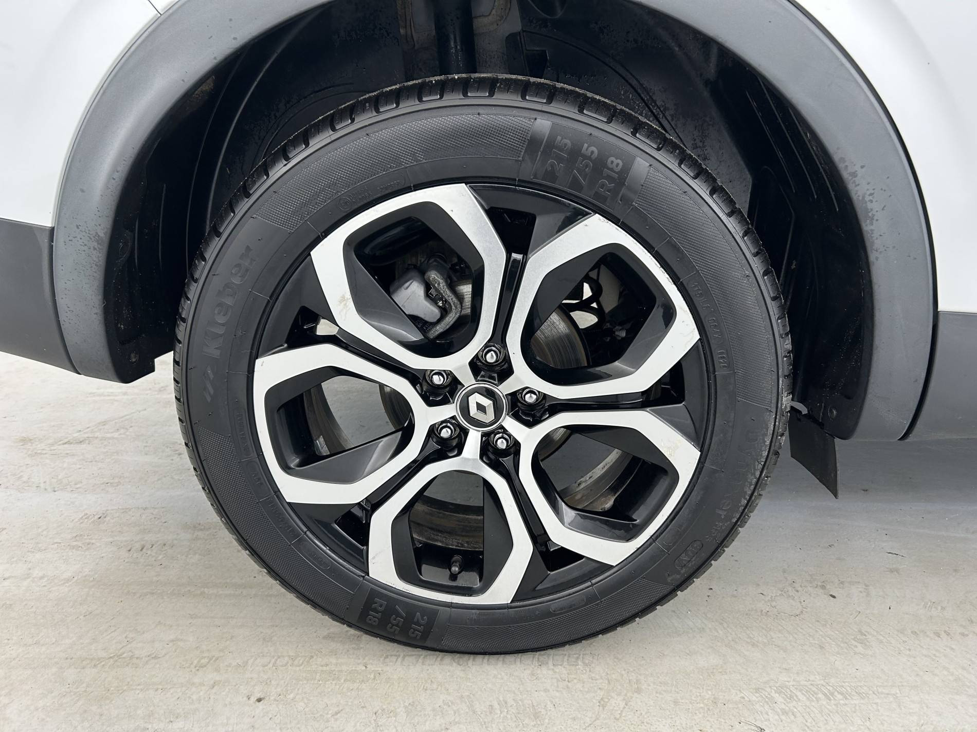 Vente en ligne Renault Arkana  E-Tech hybride 145 - 22 au prix de 21 790 €