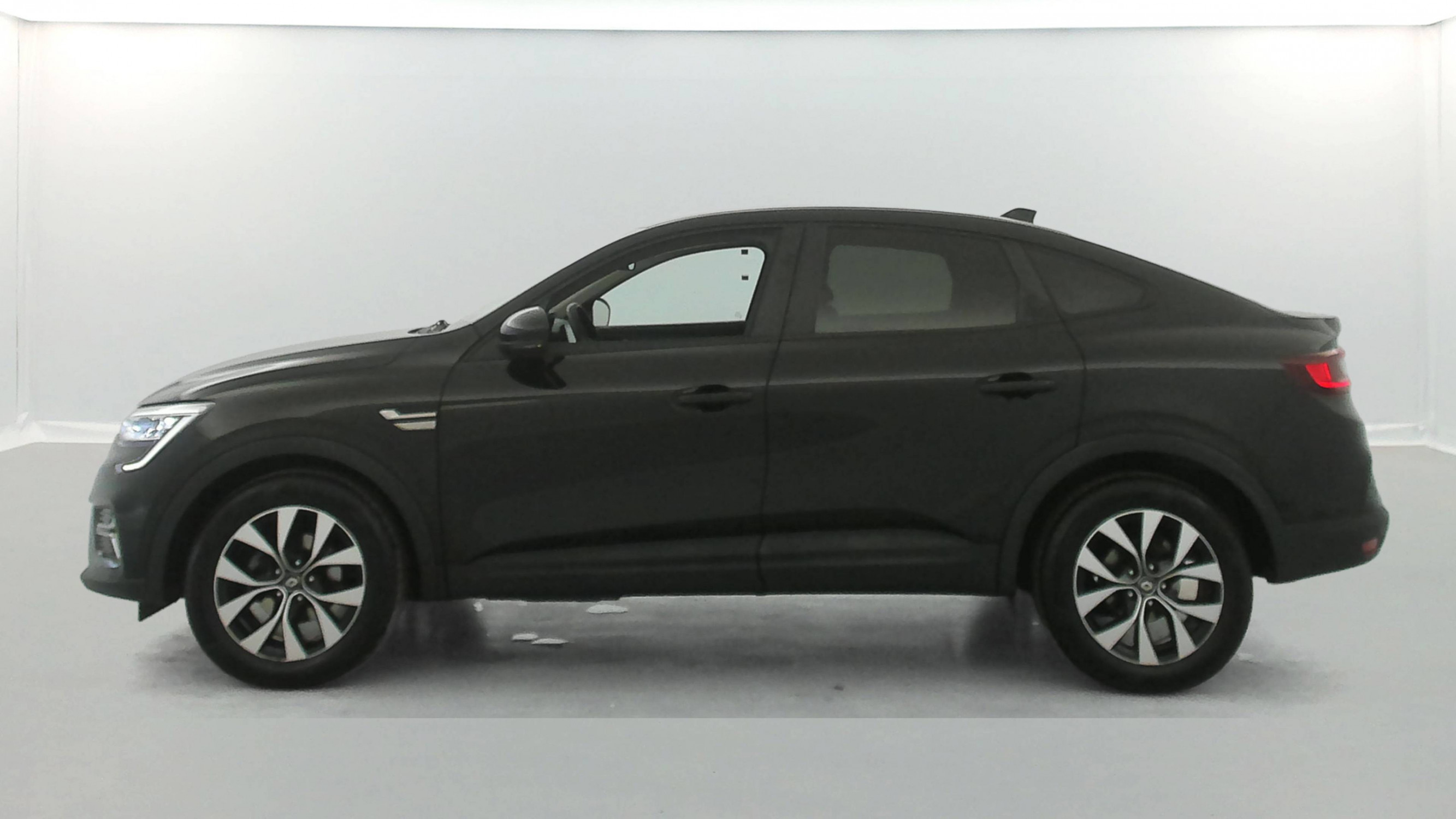 Vente en ligne Renault Arkana  TCe 140 EDC FAP au prix de 16 690 €