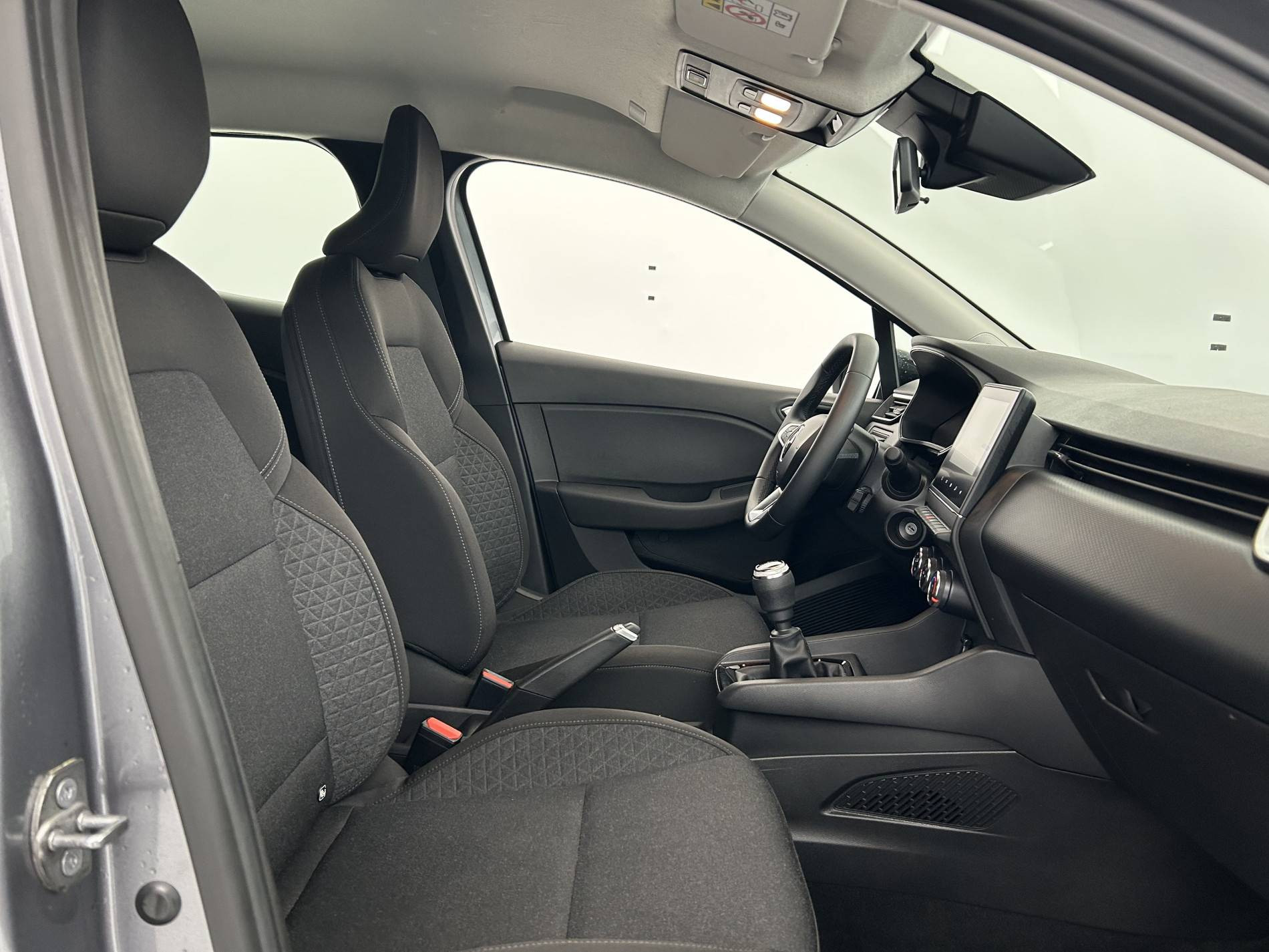 Vente en ligne Renault Clio 5 Clio TCe 90 au prix de 14 490 €