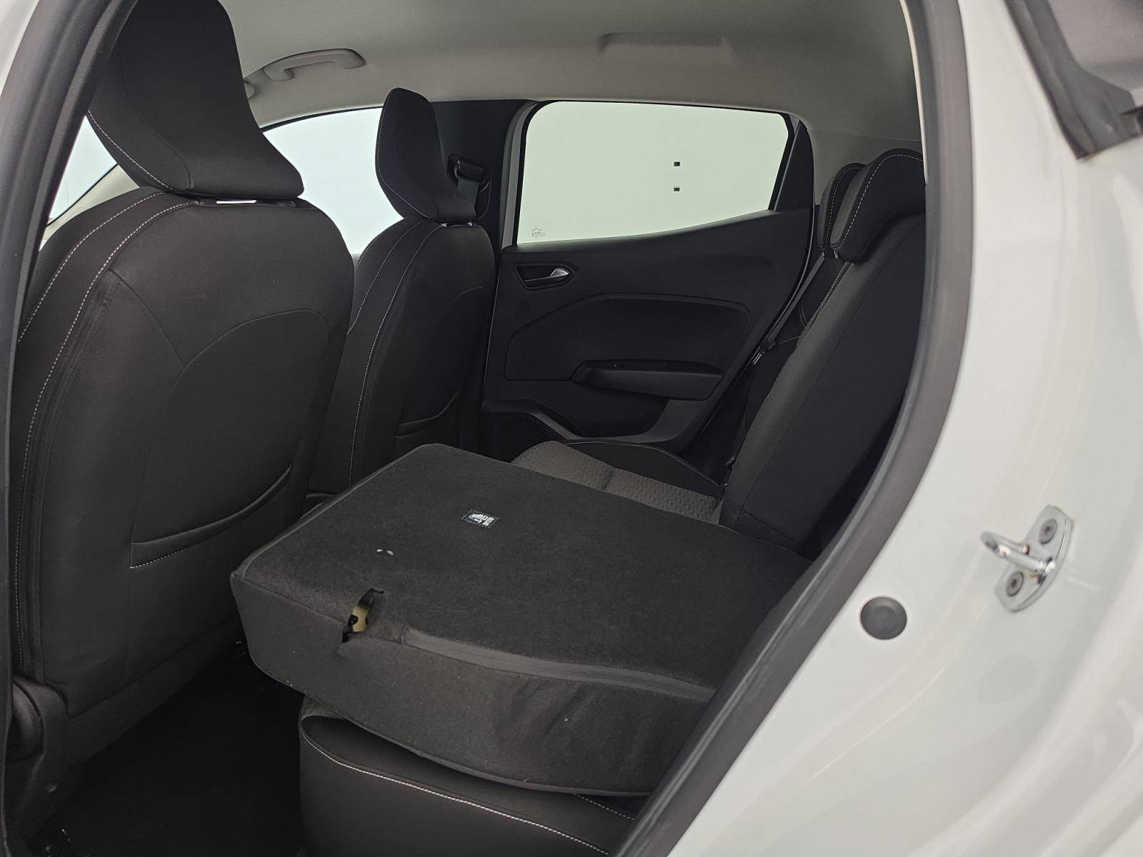 Vente en ligne Renault Clio 5 Clio Blue dCi 100 au prix de 14 890 €