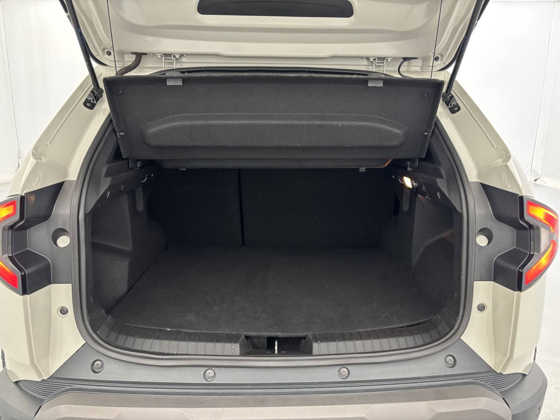 Vente en ligne Dacia Duster  Hybrid 140 au prix de 25 990 €