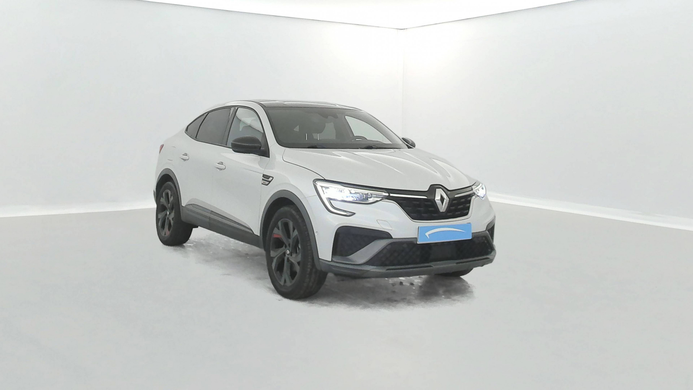 Vente en ligne Renault Arkana  E-Tech hybride 145 au prix de 20 000 €