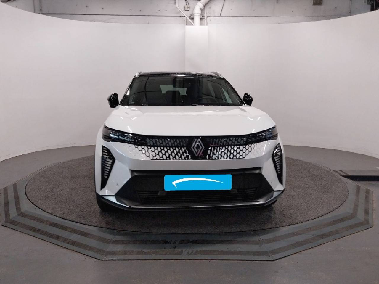 Vente en ligne Renault Scenic E-Tech Scenic E-Tech électrique 220 ch grande autonomie au prix de 48 390 €