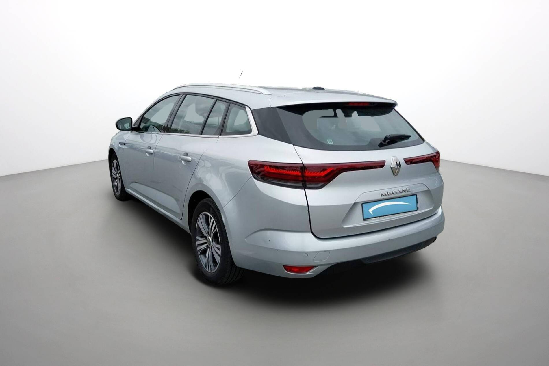 Vente en ligne Renault Megane 4 Estate  Blue dCi 115 EDC au prix de 17 990 €