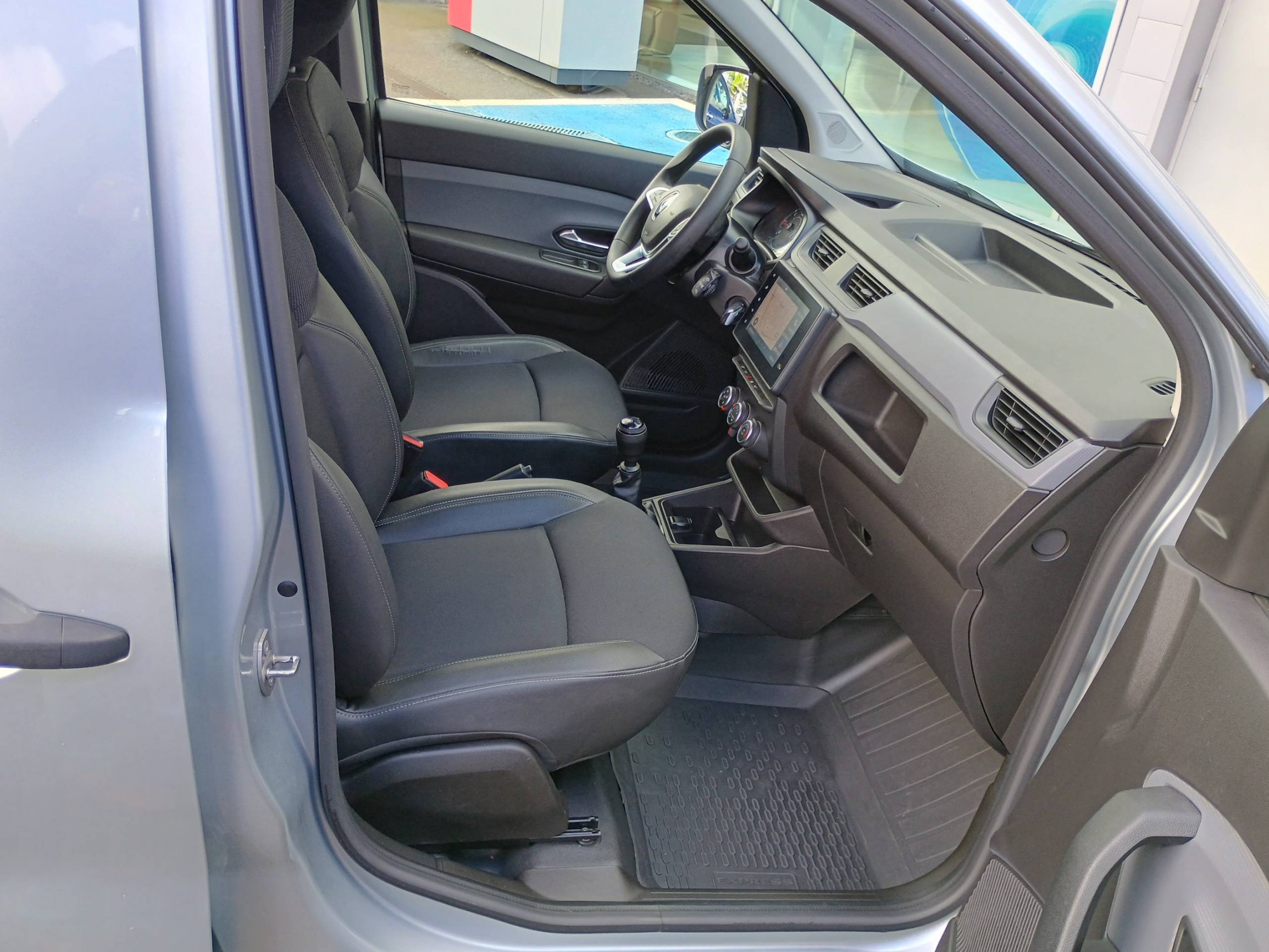 Vente en ligne Renault Express Van  TCE 100 au prix de 11 900 €