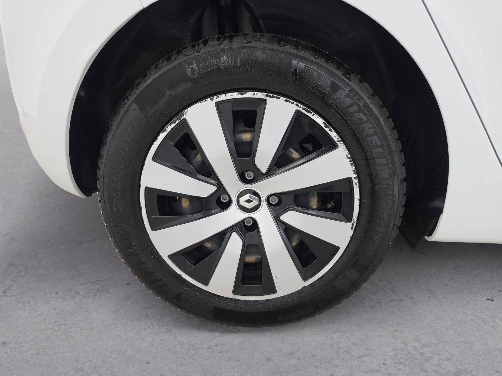 Vente en ligne Renault Clio 5 Clio TCe 90 au prix de 12 990 €
