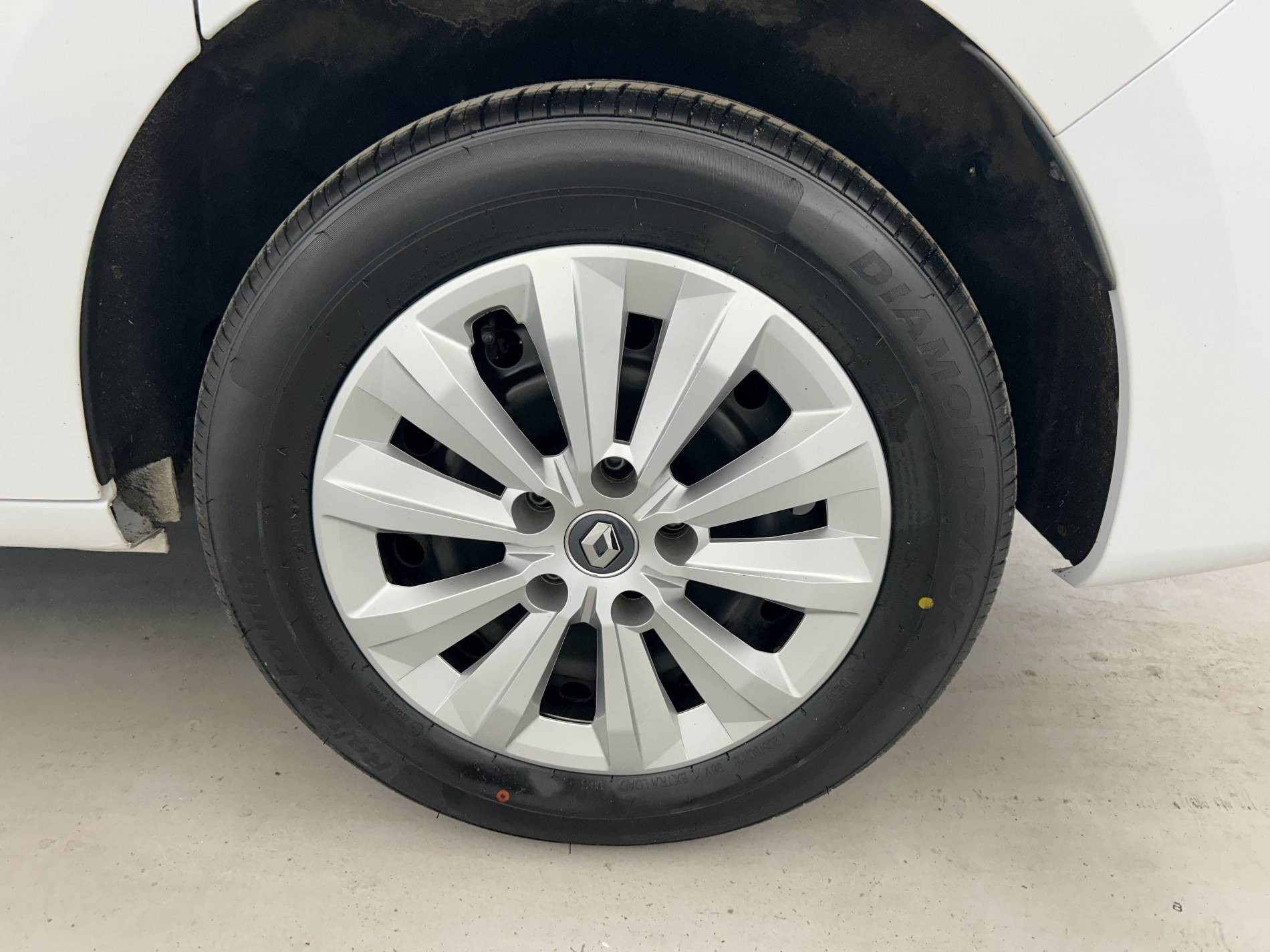 Vente en ligne Renault Kangoo  Blue dCi 95 au prix de 21 590 €