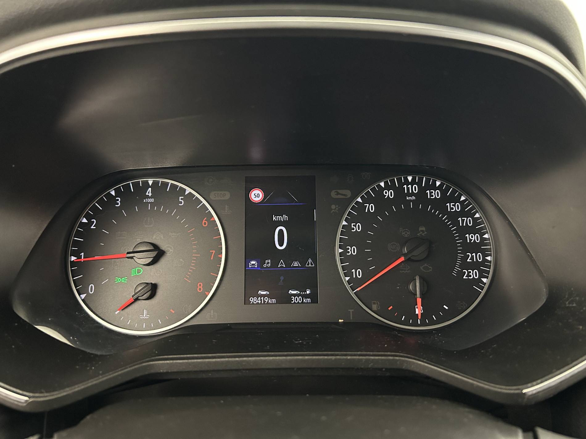 Vente en ligne Renault Clio 5 Clio SCe 75 au prix de 10 490 €