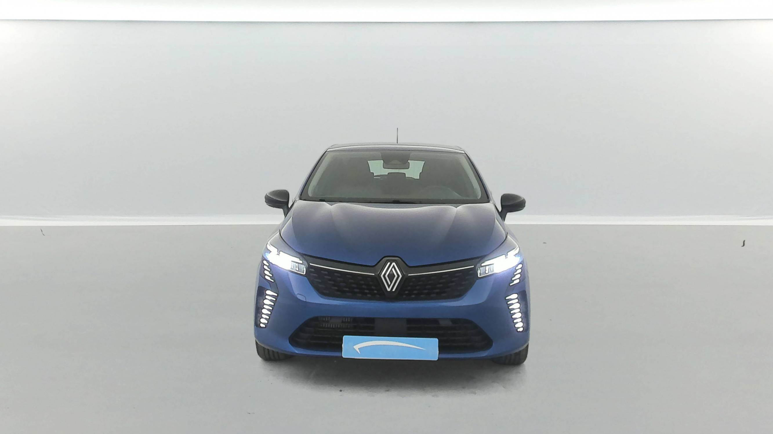 Vente en ligne Renault Clio 5 Clio TCe 90 au prix de 15 990 €