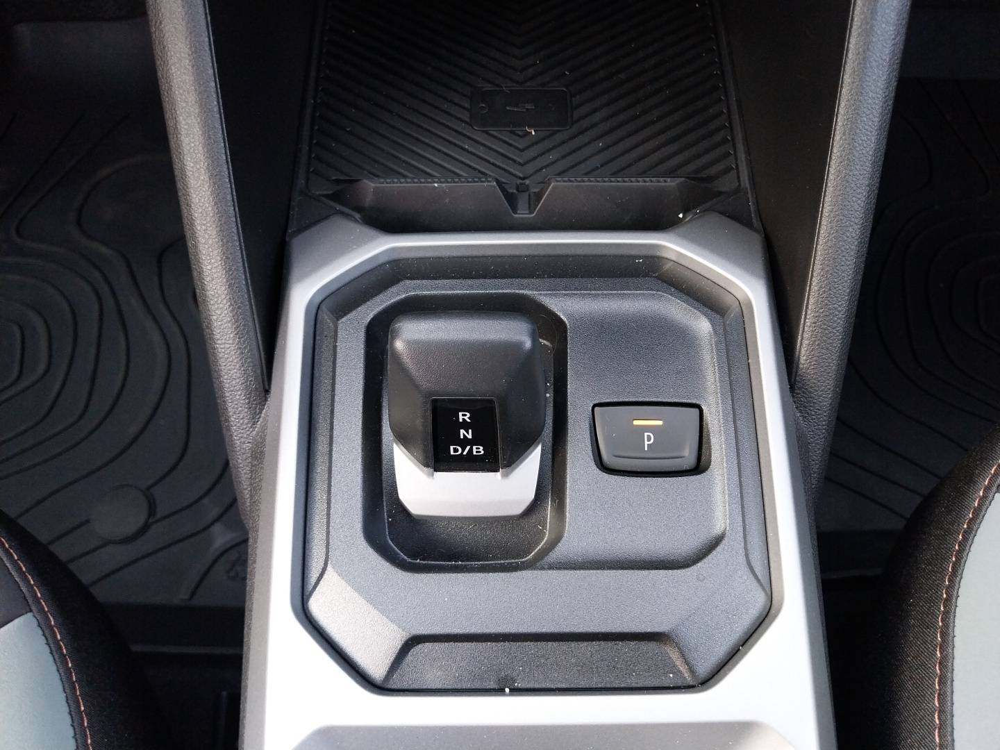 Vente en ligne Dacia Duster  Hybrid 155 au prix de 30 225 €