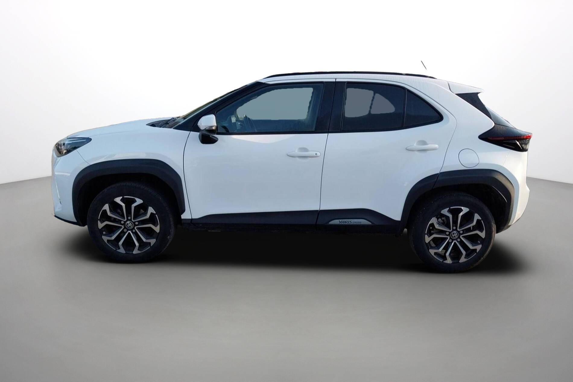 Vente en ligne Toyota Yaris Cross  116h 2WD au prix de 21 990 €