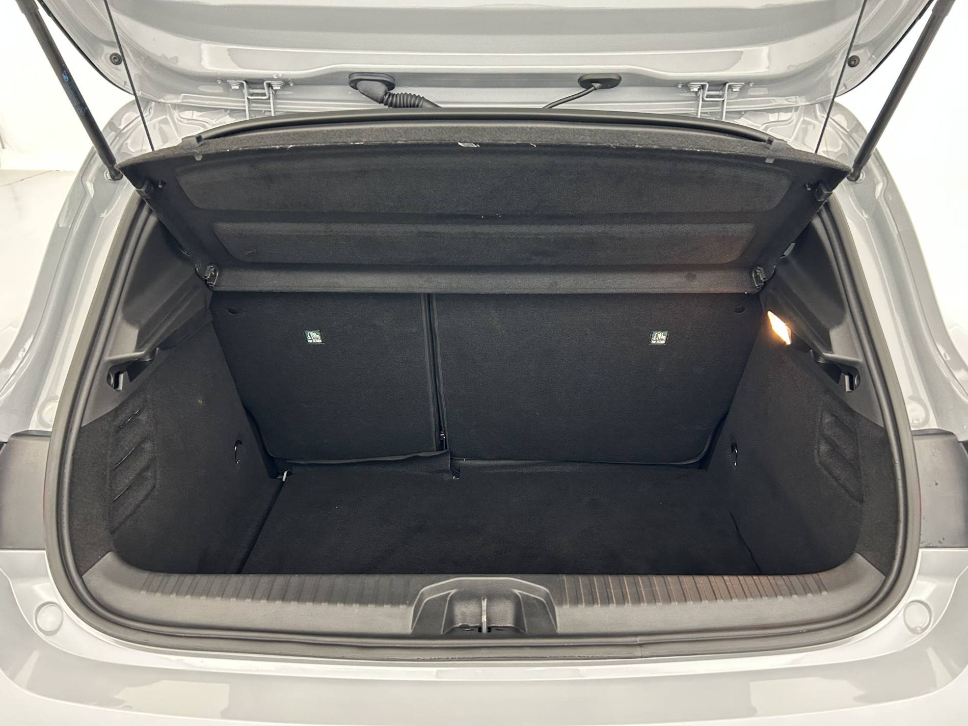 Vente en ligne Renault Clio 5 Clio TCe 90 au prix de 15 790 €