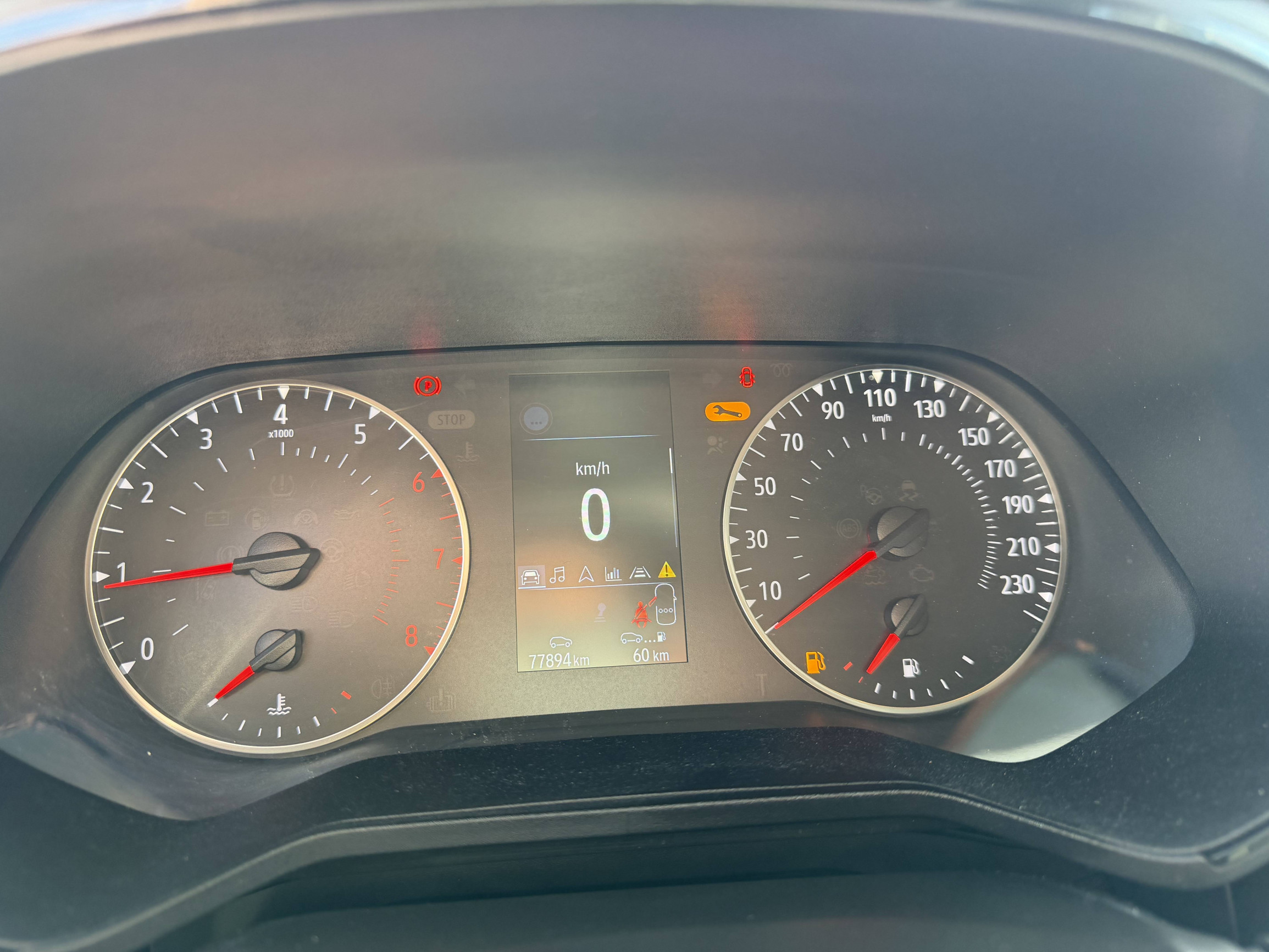 Vente en ligne Renault Clio 5 Clio TCe 90 - 21N au prix de 12 490 €