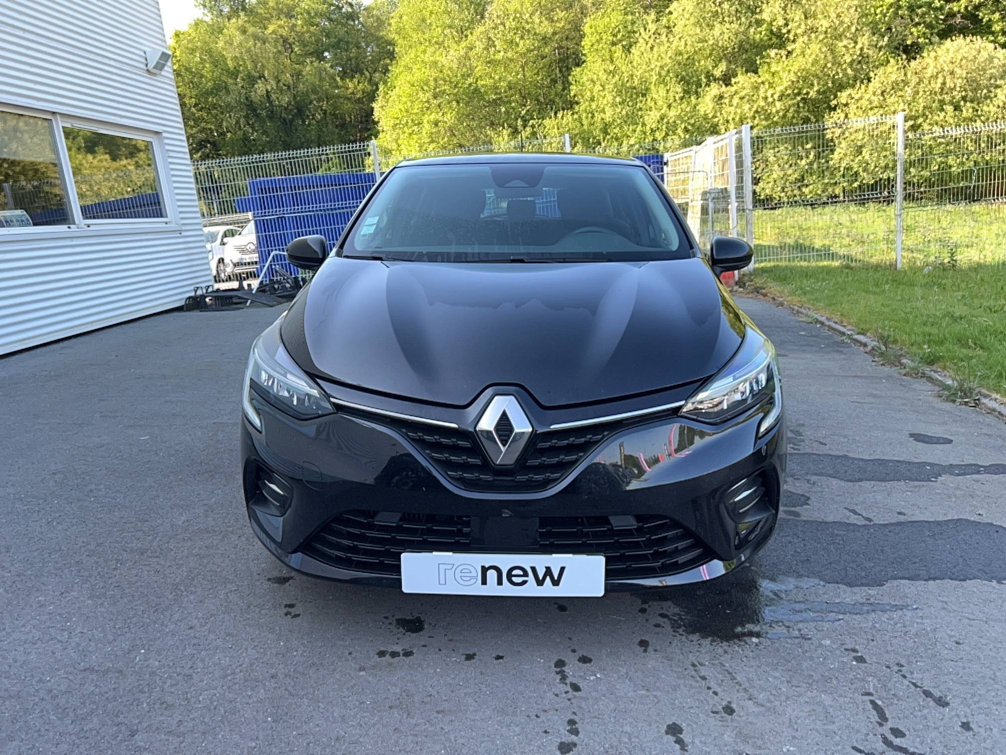 Vente en ligne Renault Clio 5 Clio TCe 90 au prix de 12 590 €