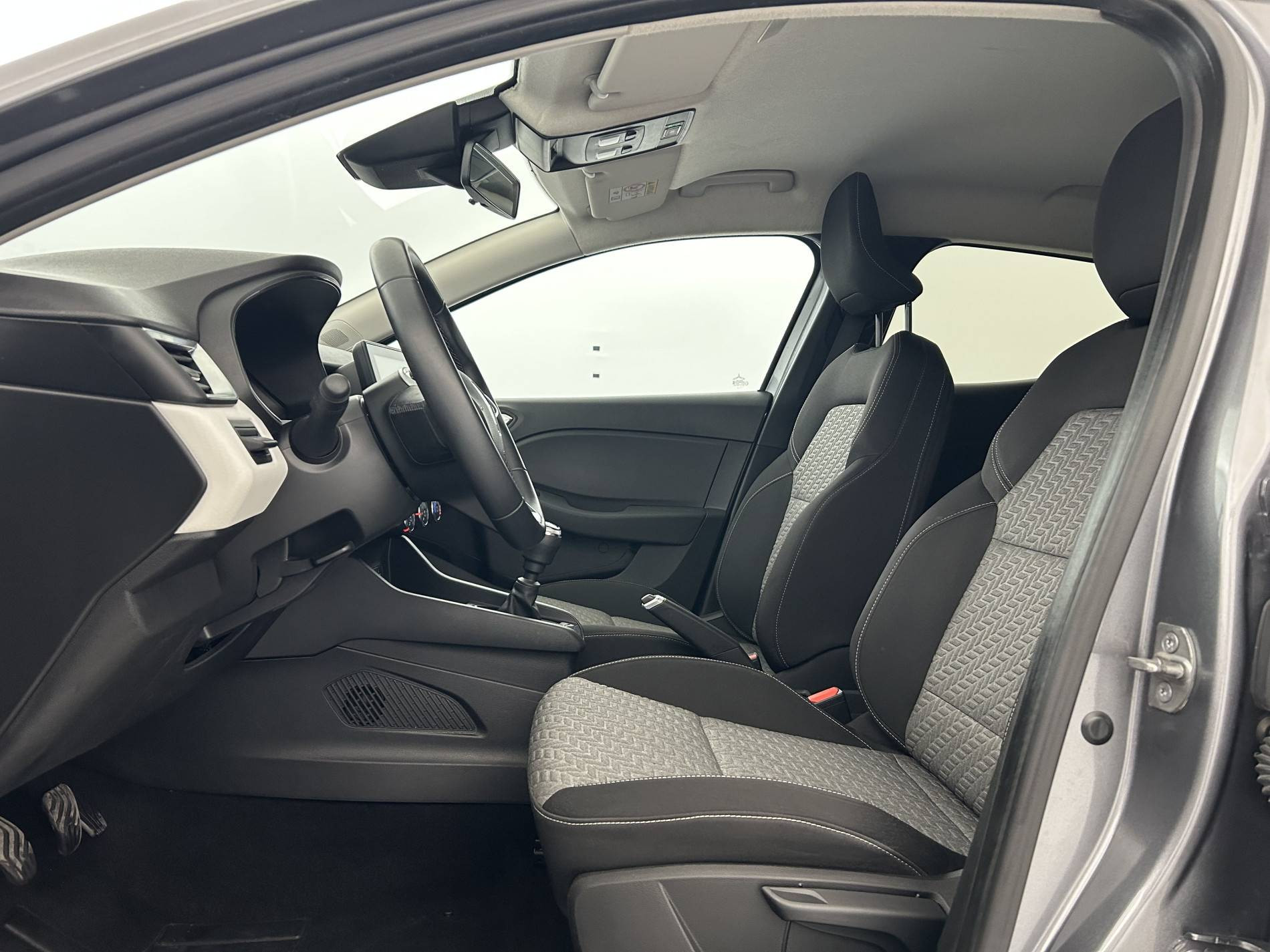 Vente en ligne Renault Clio 5 Clio TCe 90 au prix de 13 790 €