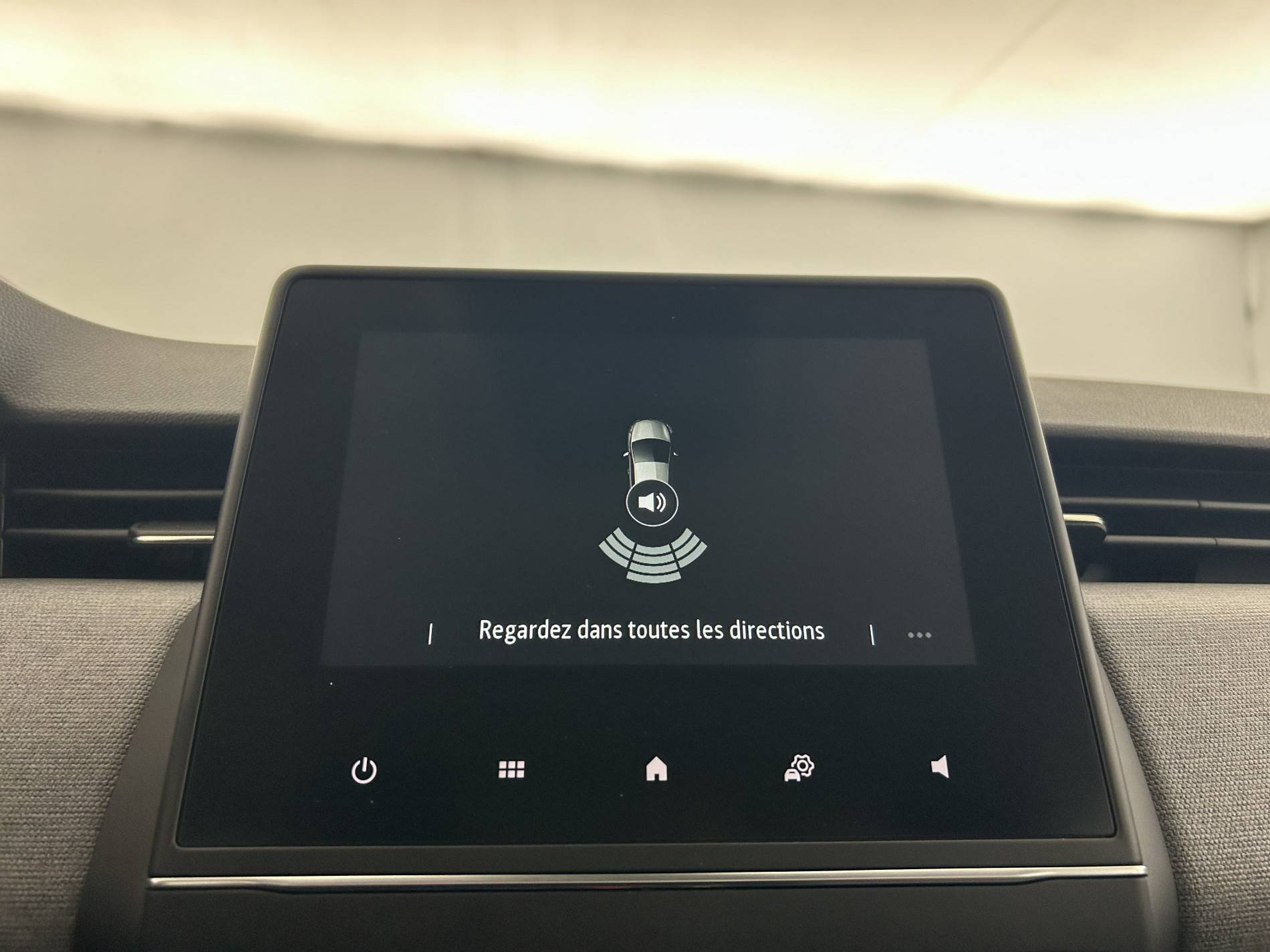 Vente en ligne Renault Clio 5 Clio E-Tech full hybrid 145 ch GSR2 au prix de 19 990 €