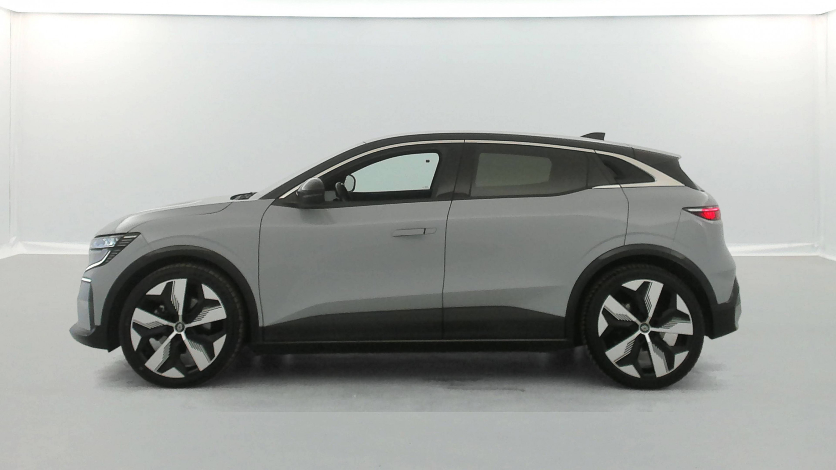 Vente en ligne Renault Megane E-Tech  EV60 220 ch optimum charge au prix de 23 990 €
