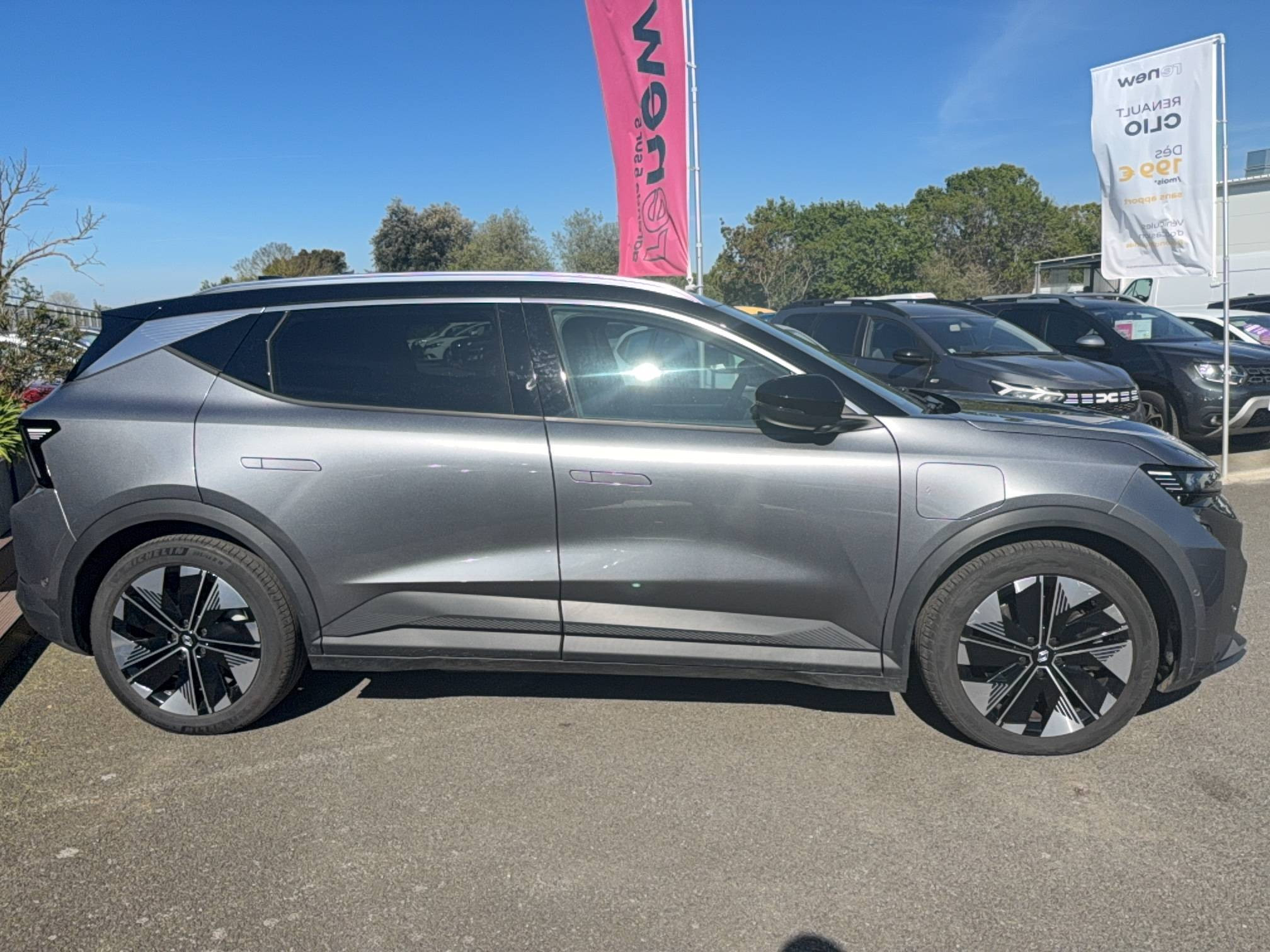 Vente en ligne Renault Scenic E-Tech Scenic E-Tech électrique 220 ch grande autonomie au prix de 36 990 €