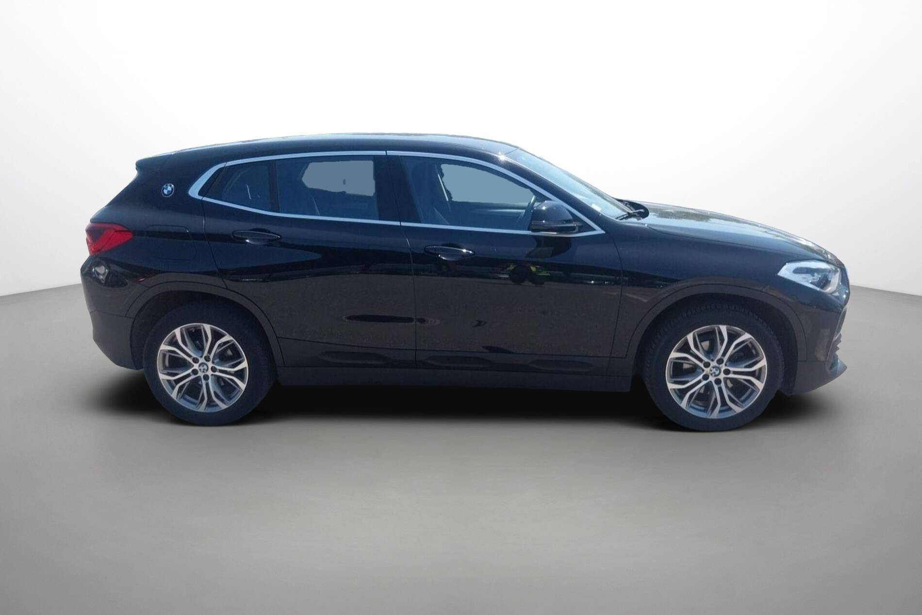 Vente en ligne Bmw X1 X1 sDrive 16d 116 ch DKG7 au prix de 17 690 €
