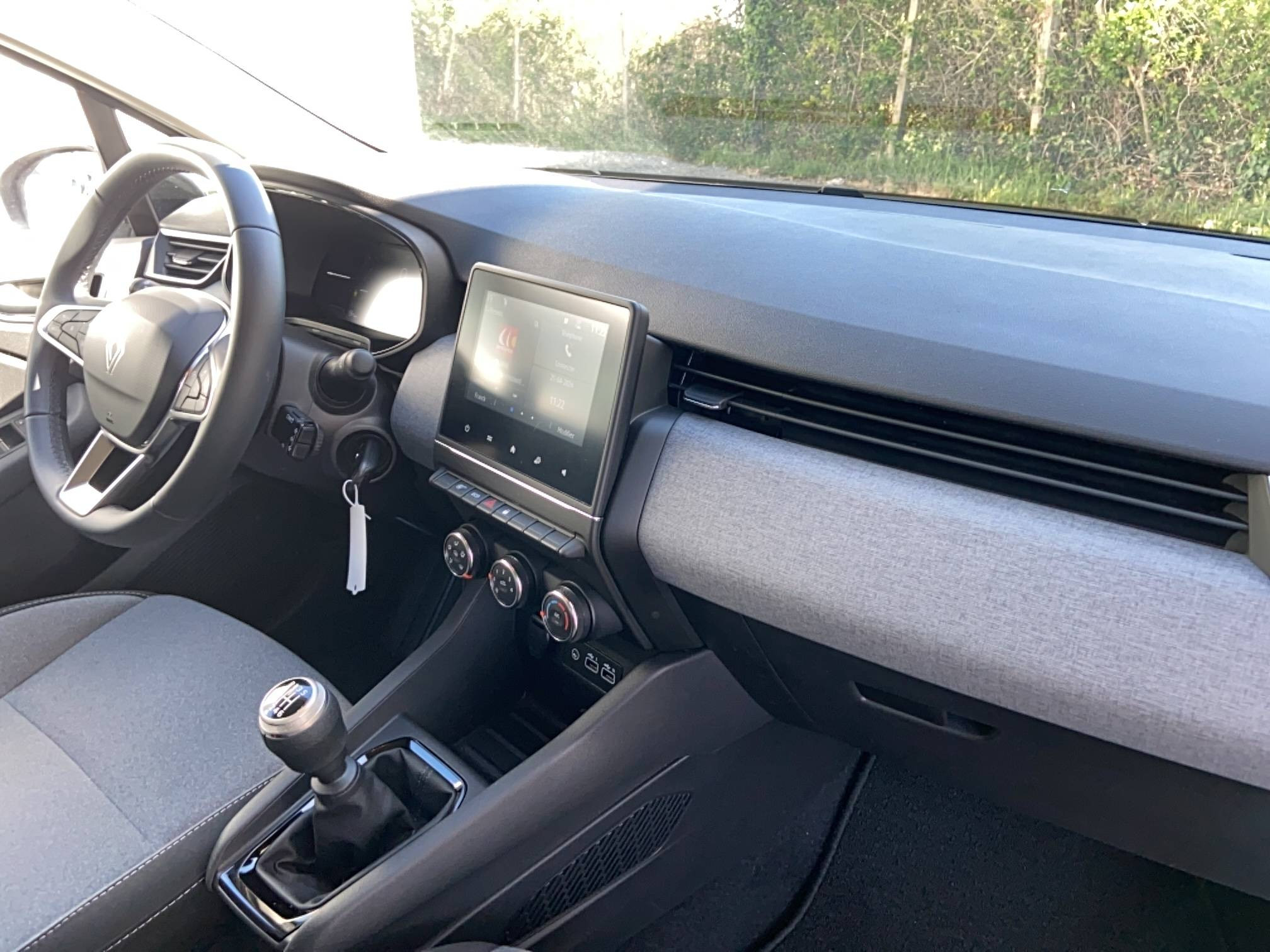 Vente en ligne Renault Clio 5 Clio Eco-G 100 ch GSR2 au prix de 16 290 €