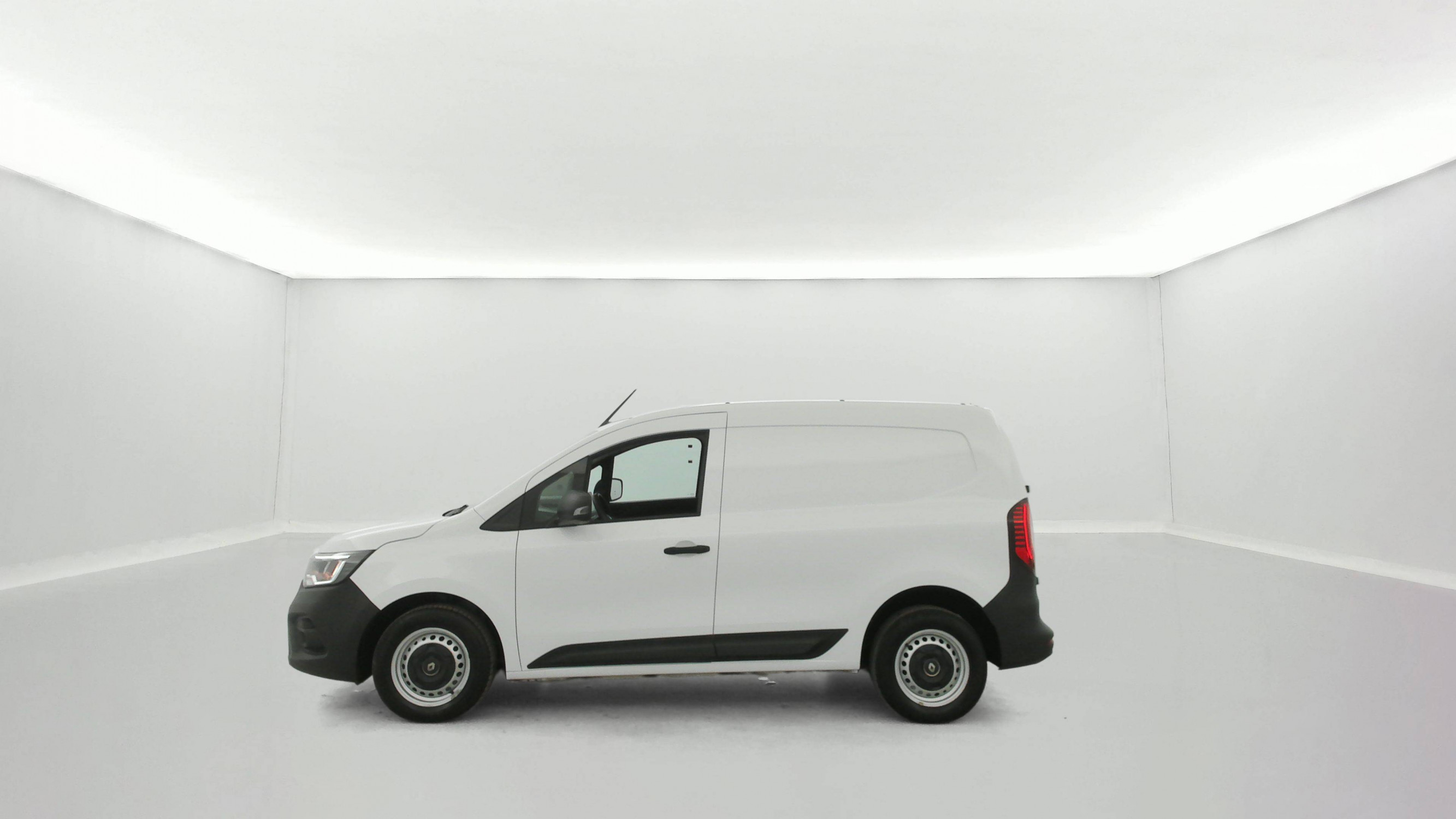 Renault Kangoo Van  BLUE DCI 95 occasion de 2024 en vente à Brest