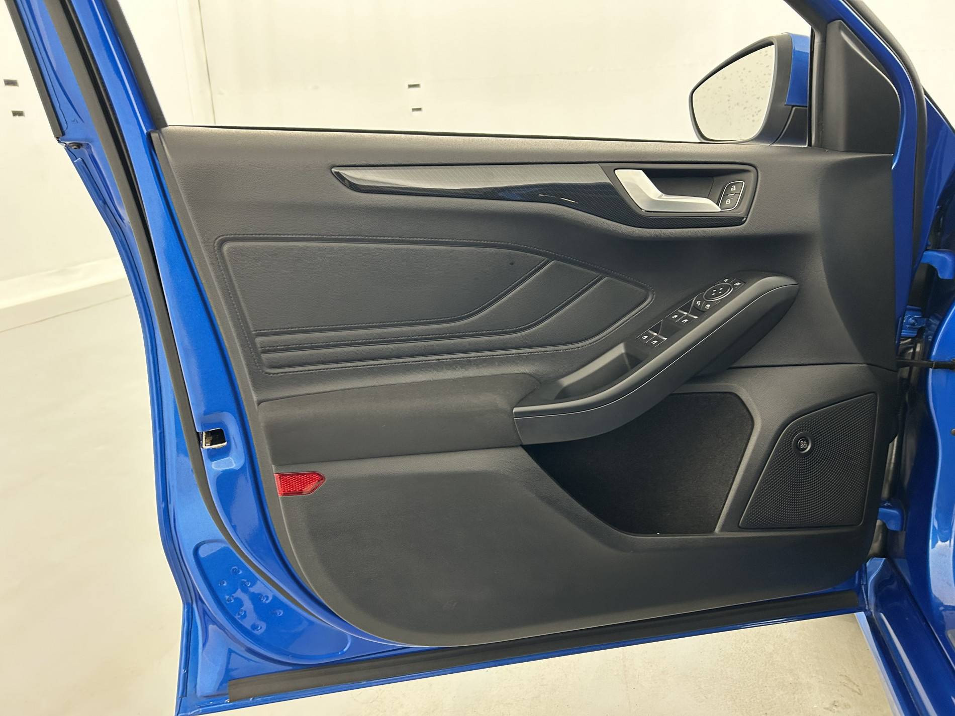 Vente en ligne Ford Focus  1.0 EcoBoost 125 S&S au prix de 13 900 €