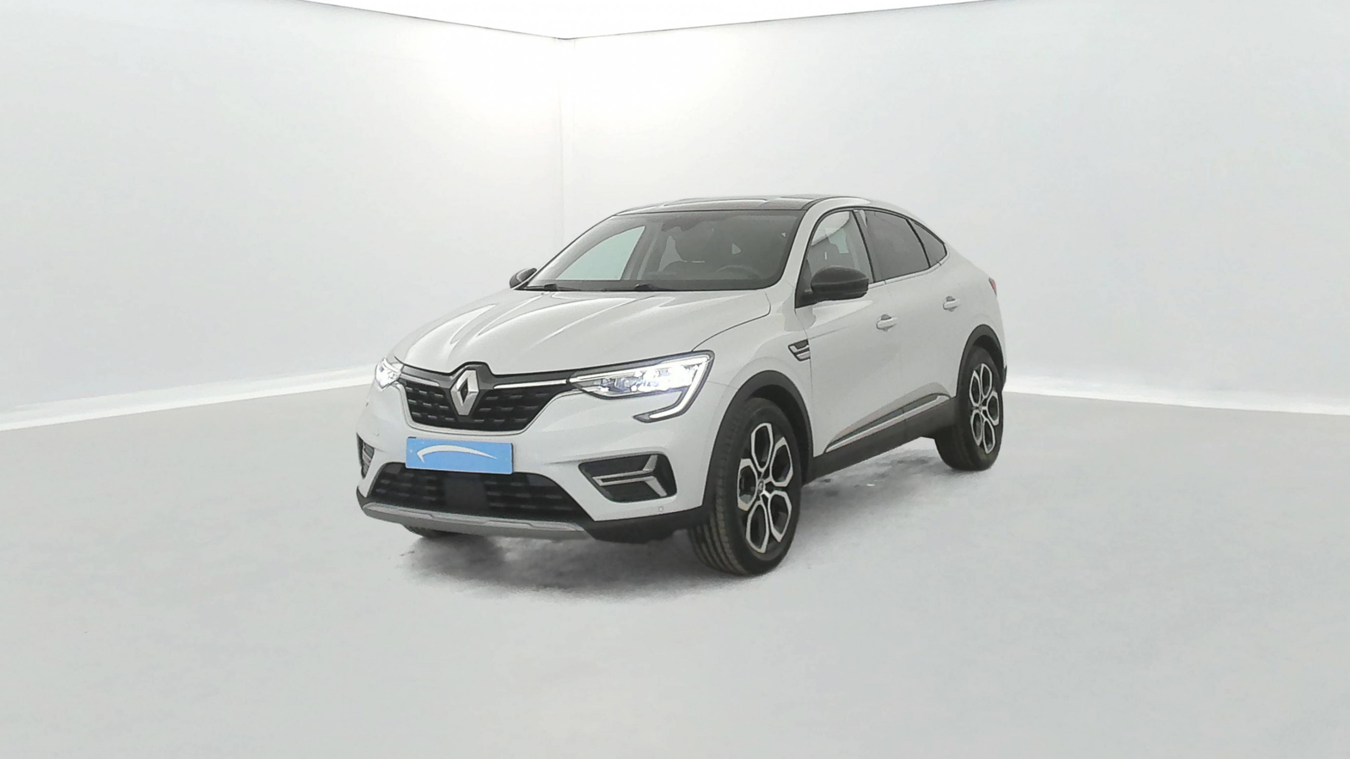 Renault Arkana  E-Tech 145 - 21B occasion de 2022 en vente à Concarneau