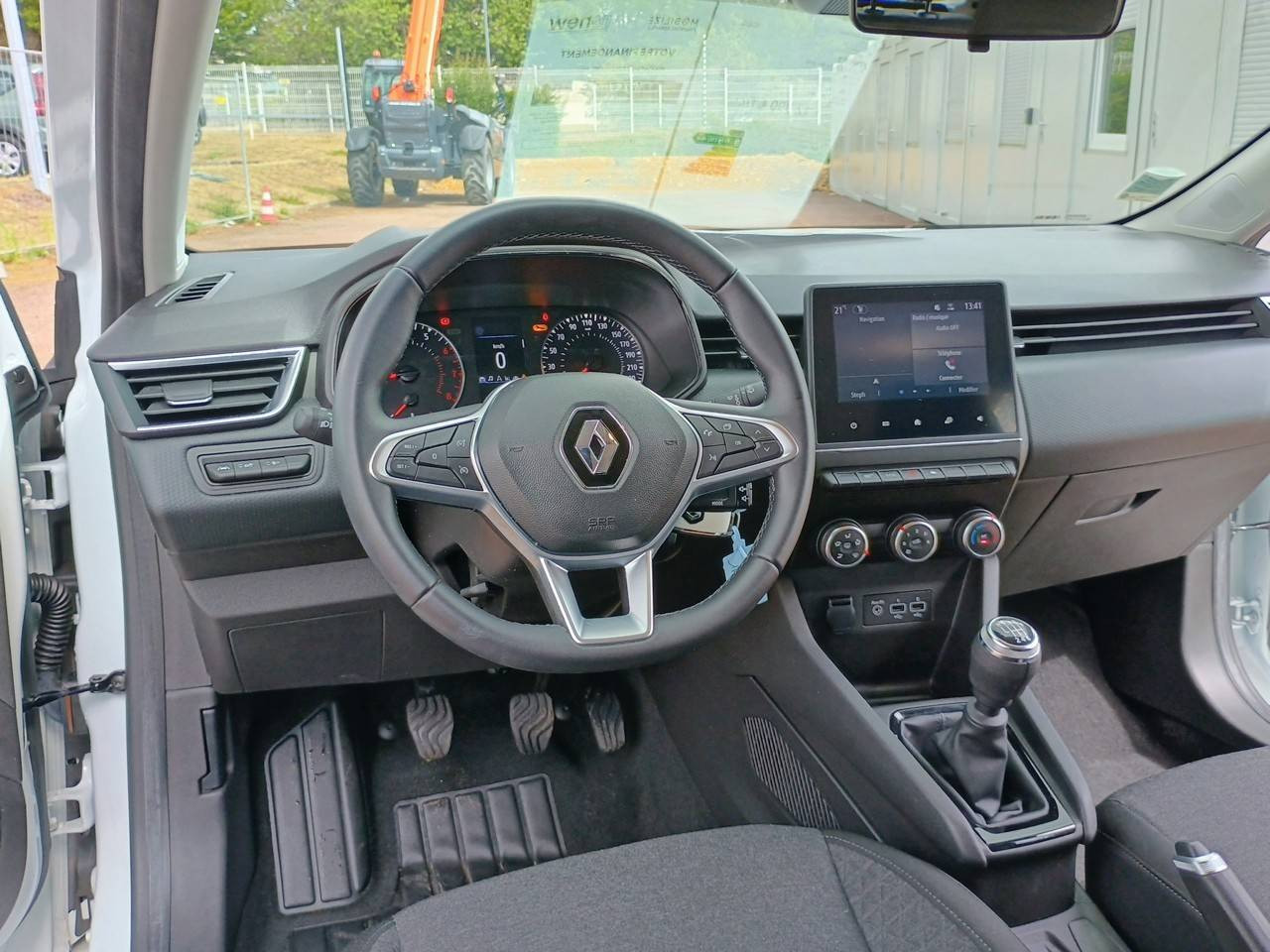 Vente en ligne Renault Clio 5 Clio TCe 90 - 21N au prix de 12 990 €