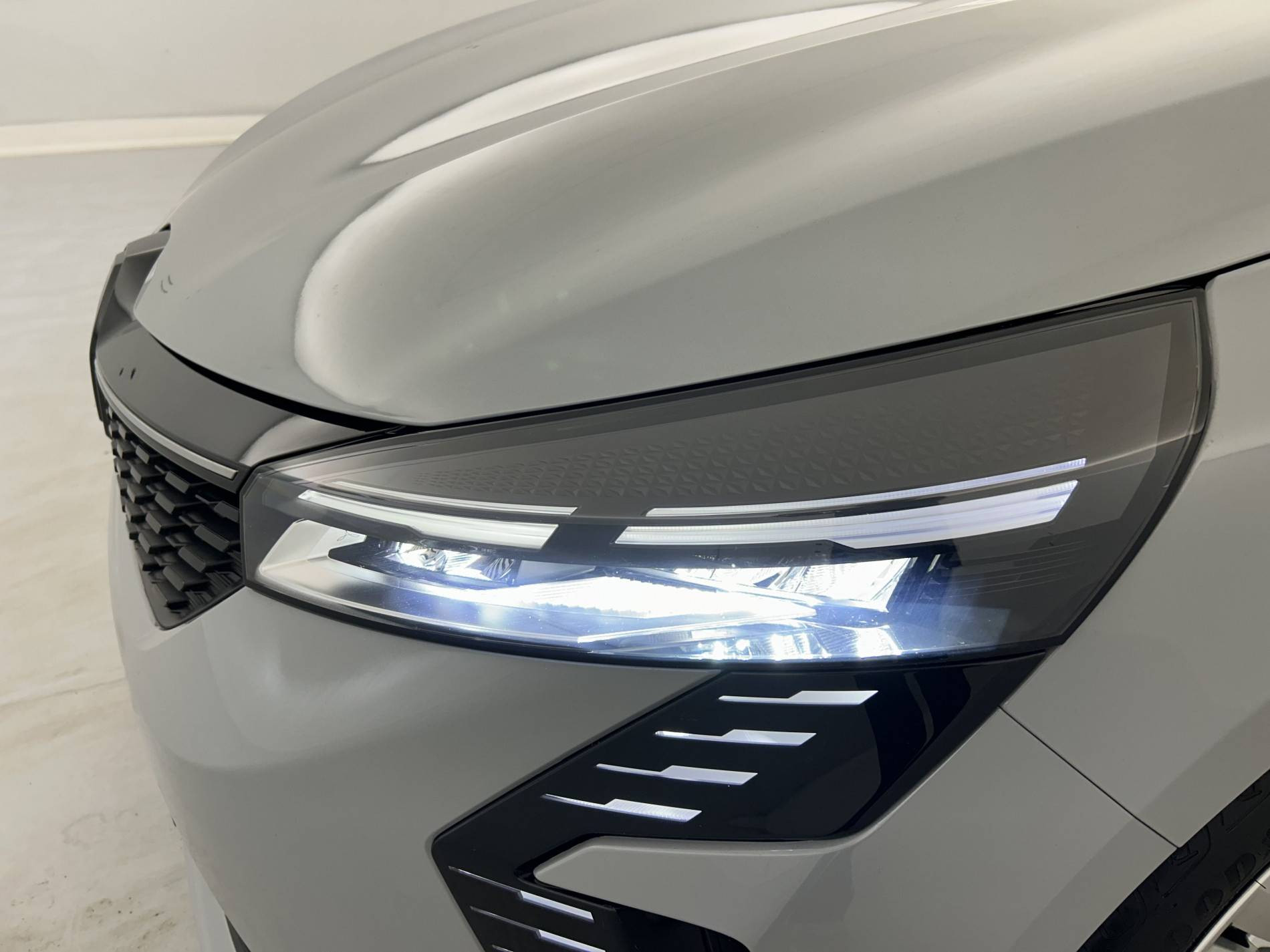 Vente en ligne Renault Clio 5 Clio TCe 90 au prix de 16 490 €