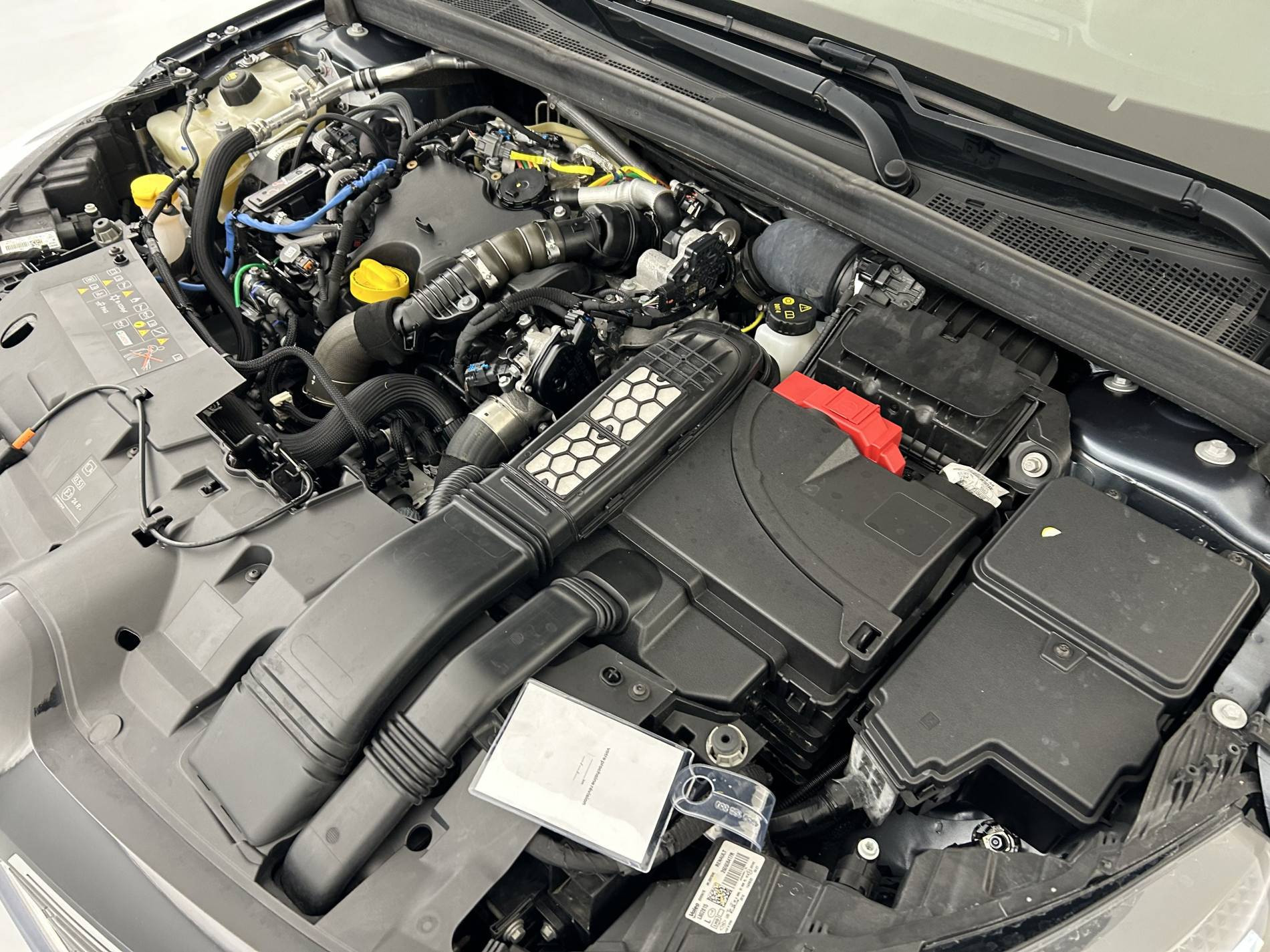 Vente en ligne Renault Megane 4 Mégane IV Berline Blue dCi 115 - 21N au prix de 16 990 €