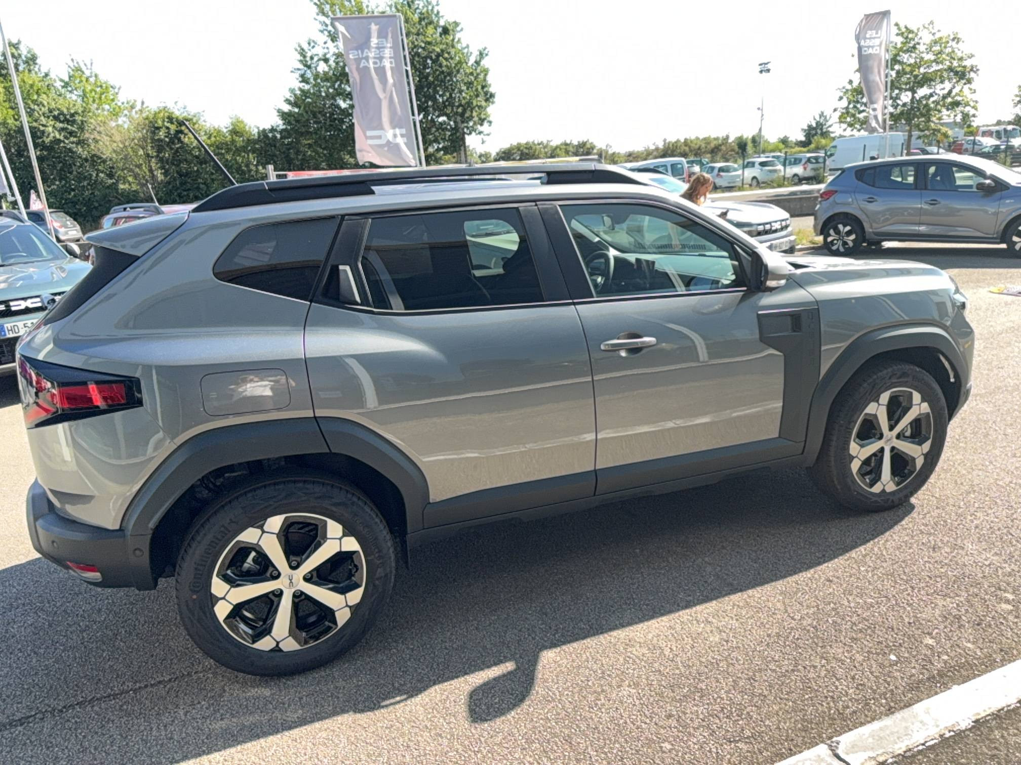 Vente en ligne Dacia Duster  Hybrid 155 au prix de 29 890 €