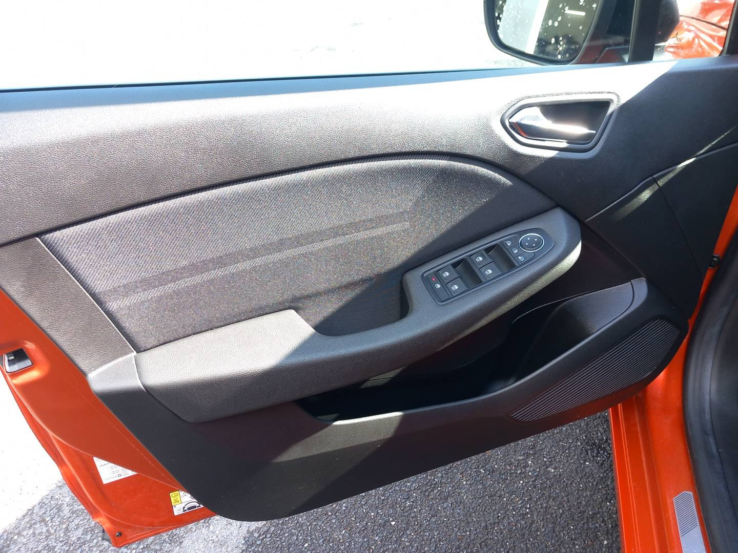 Vente en ligne Renault Clio 5 Clio E-Tech full hybrid 145 au prix de 21 990 €