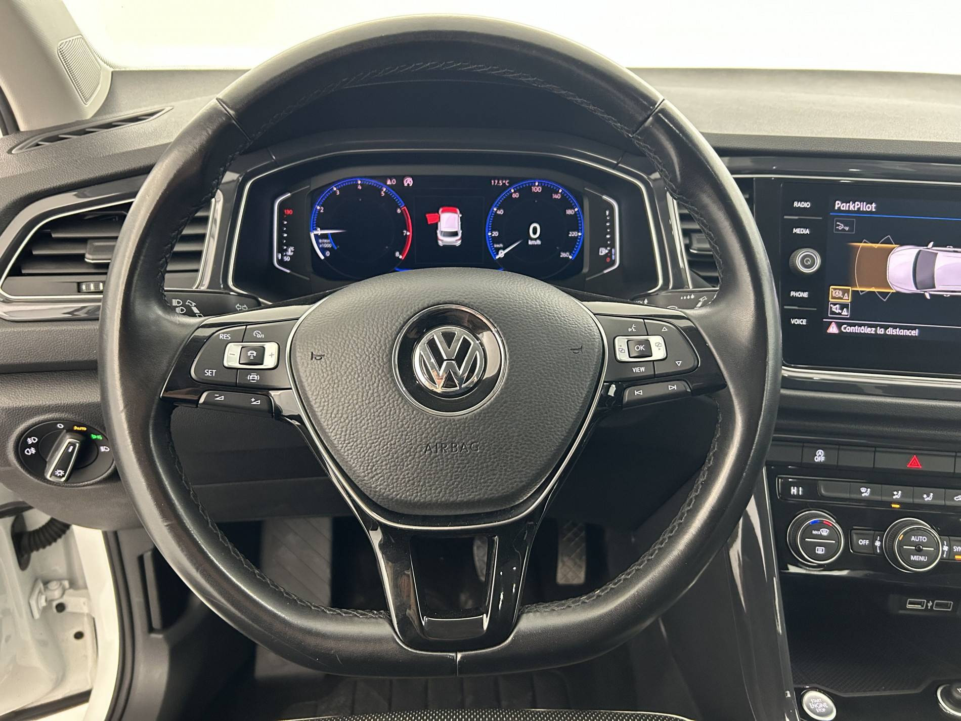 Vente en ligne Volkswagen T-Roc  1.5 TSI 150 EVO Start/Stop BVM6 au prix de 16 990 €