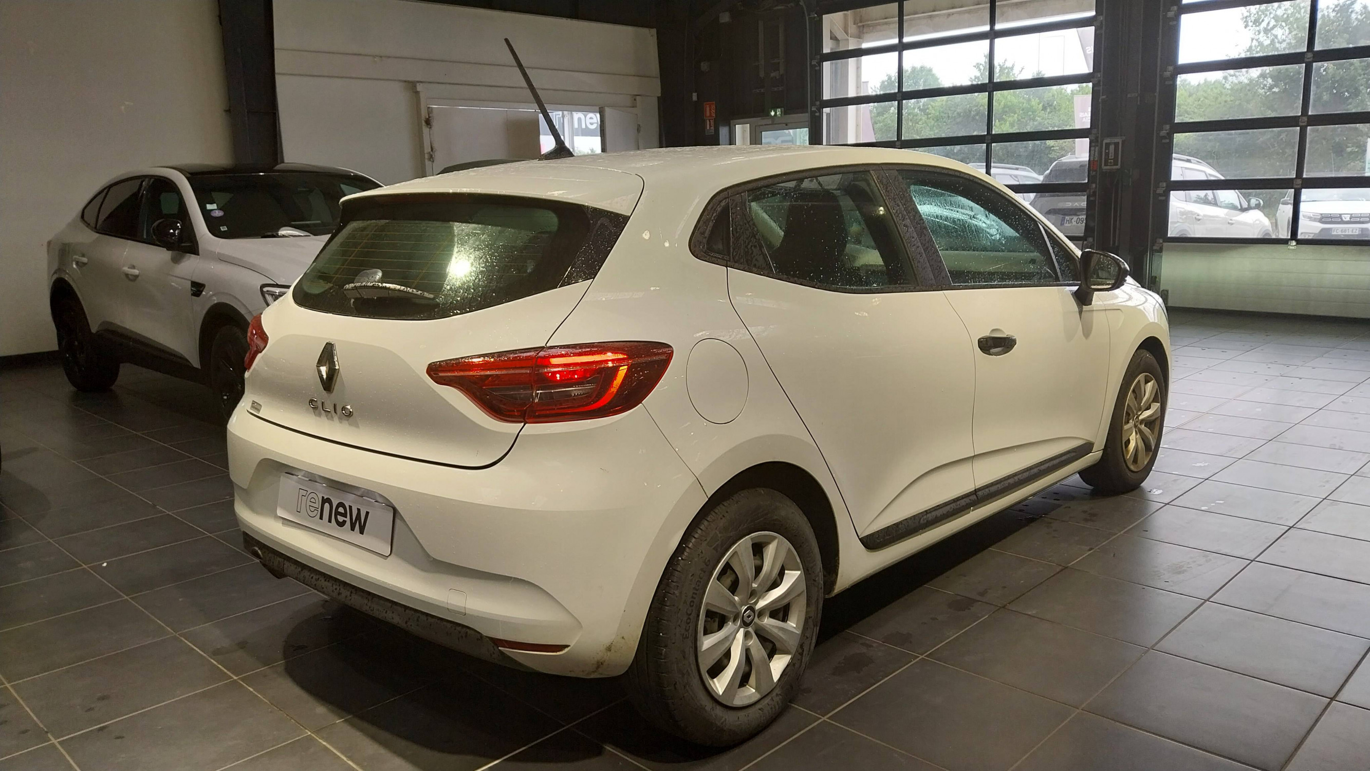 Vente en ligne Renault Clio 5 Clio SCe 65 au prix de 12 490 €