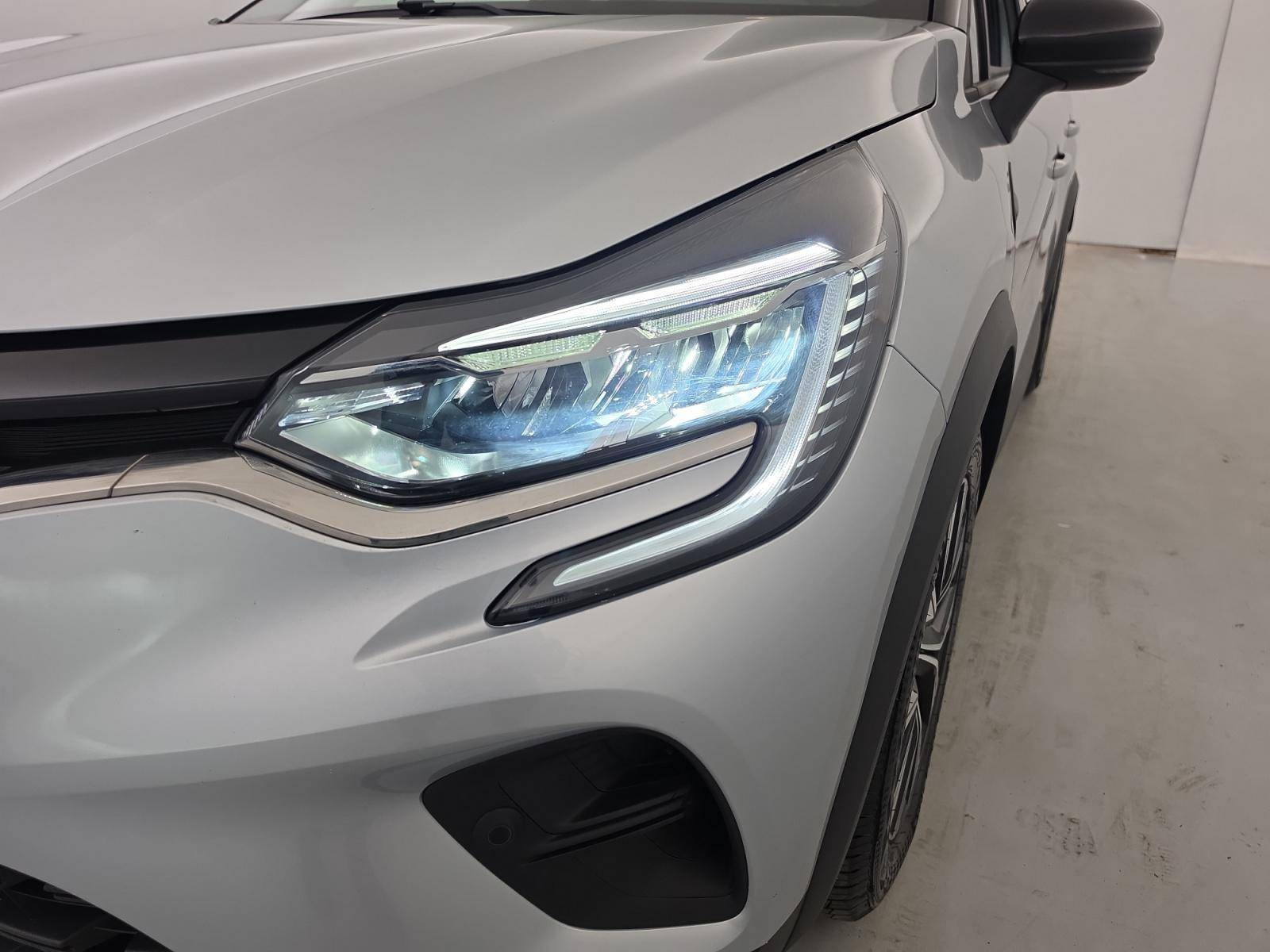 Vente en ligne Renault Captur  E-Tech full hybrid 145 au prix de 18 590 €