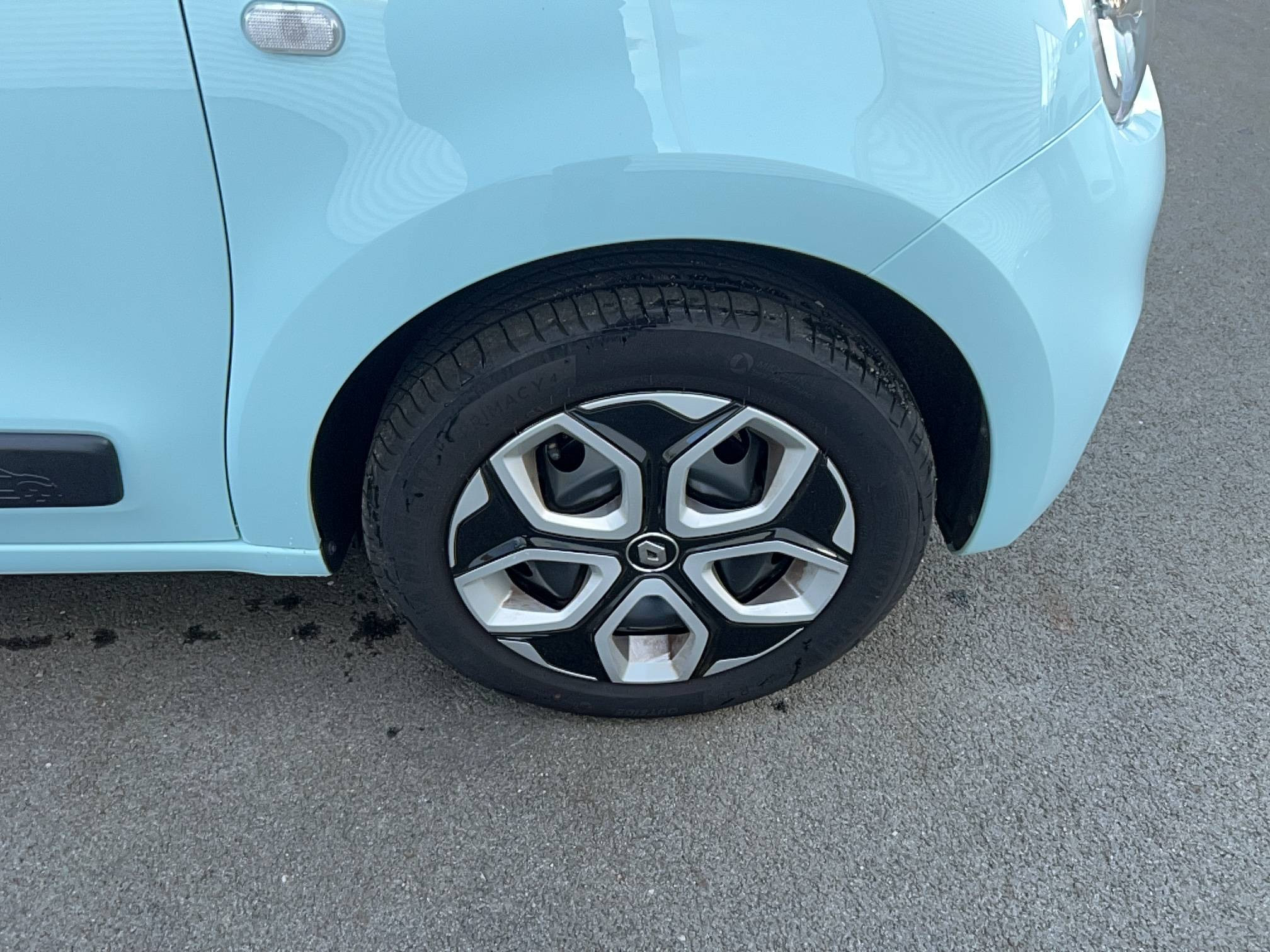 Vente en ligne Renault Twingo 3  SCe 65 au prix de 14 590 €