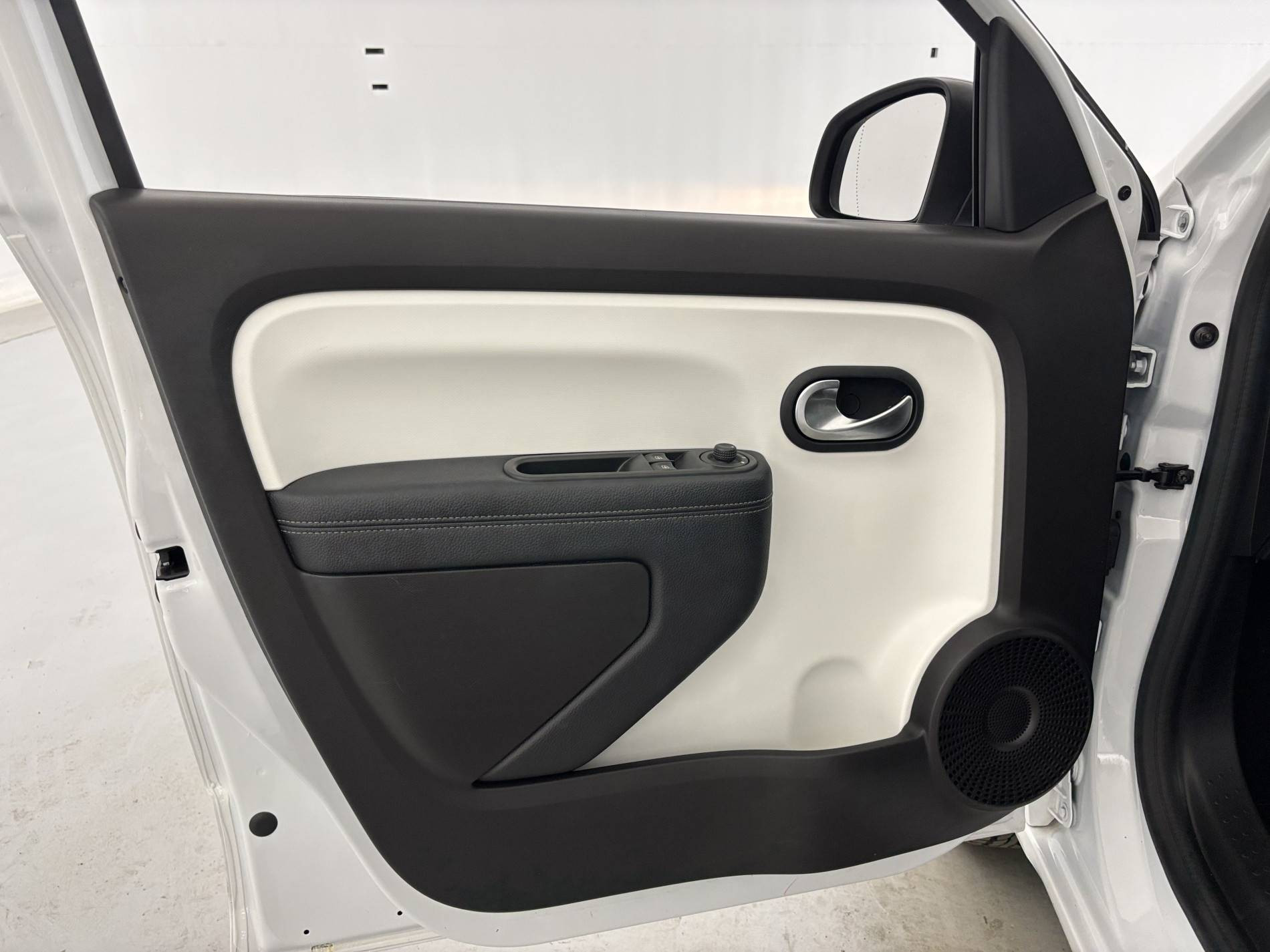 Vente en ligne Renault Twingo 3  SCe 65 au prix de 10 391 €