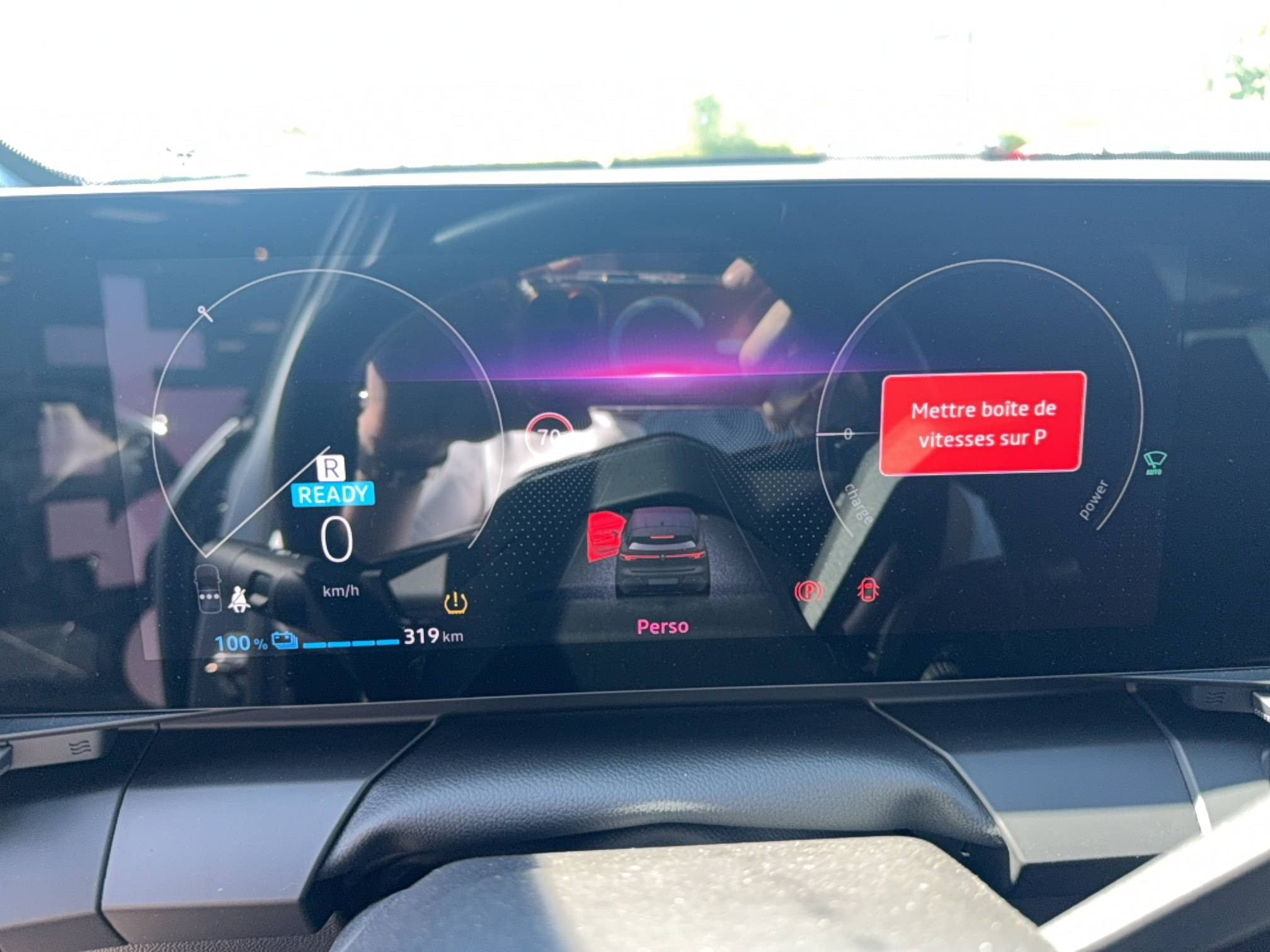 Vente en ligne Renault Megane E-Tech  EV60 220 ch super charge au prix de 28 990 €