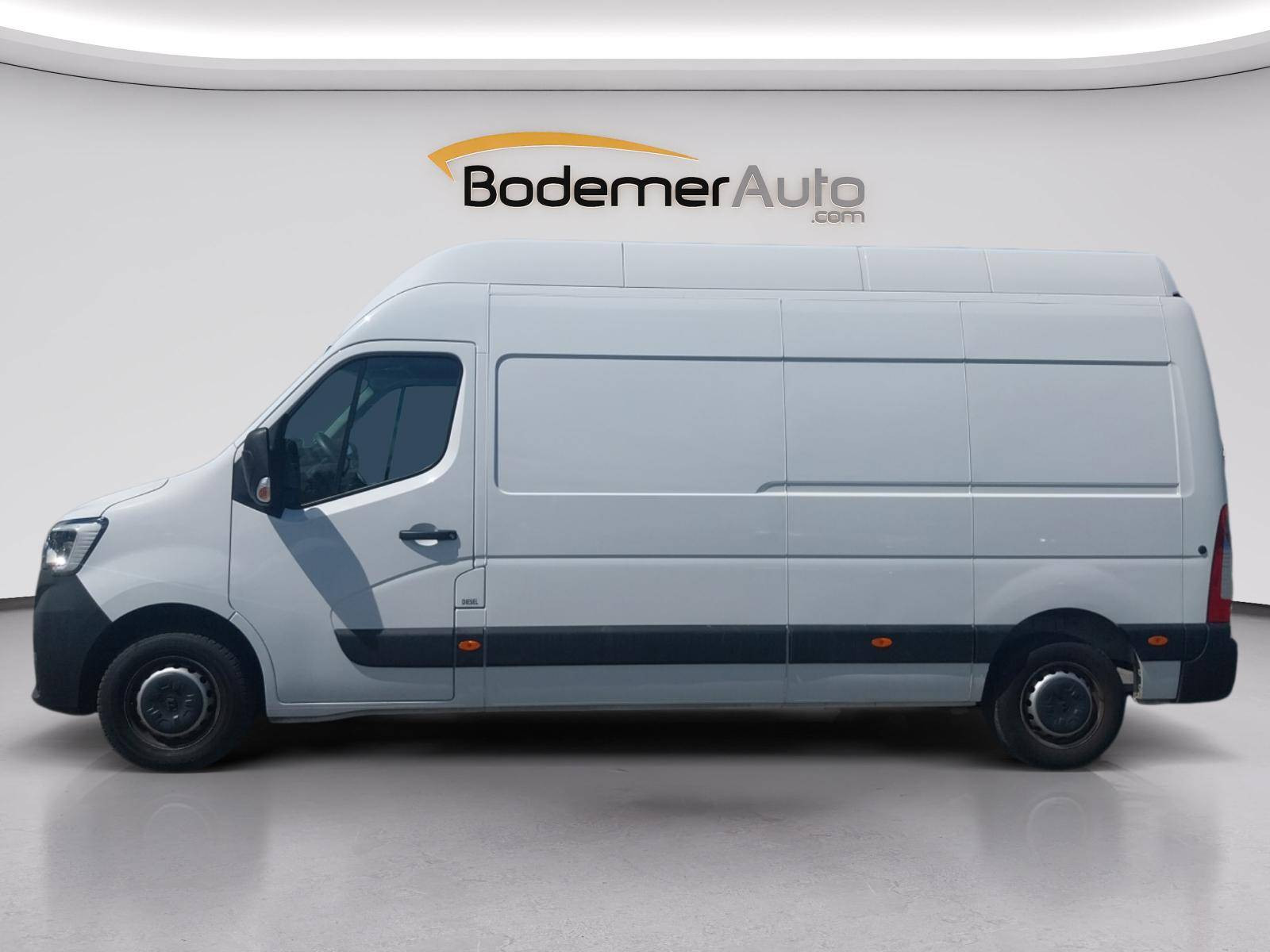 Vente en ligne Renault Master Fourgon MASTER FGN TRAC F3500 L3H3 BLUE DCI 135 au prix de 26 990 €