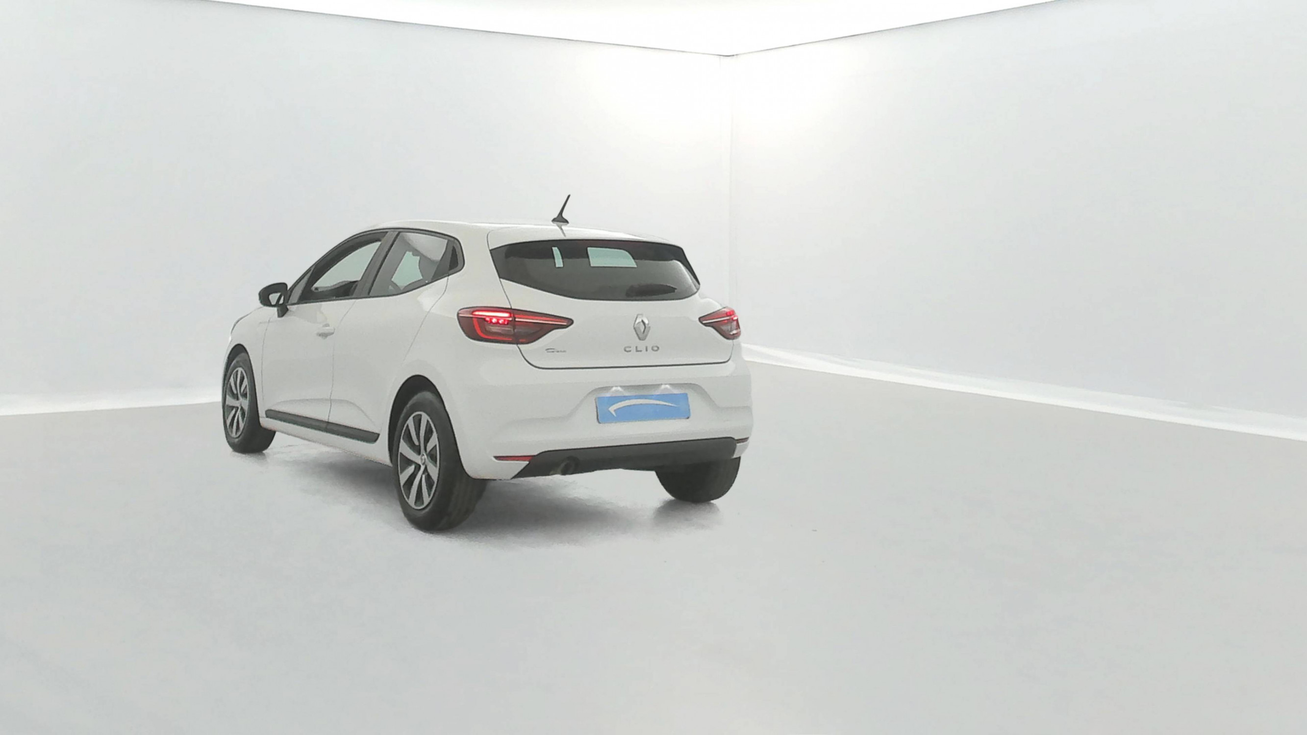 Vente en ligne Renault Clio 5 Clio TCe 90 au prix de 14 690 €