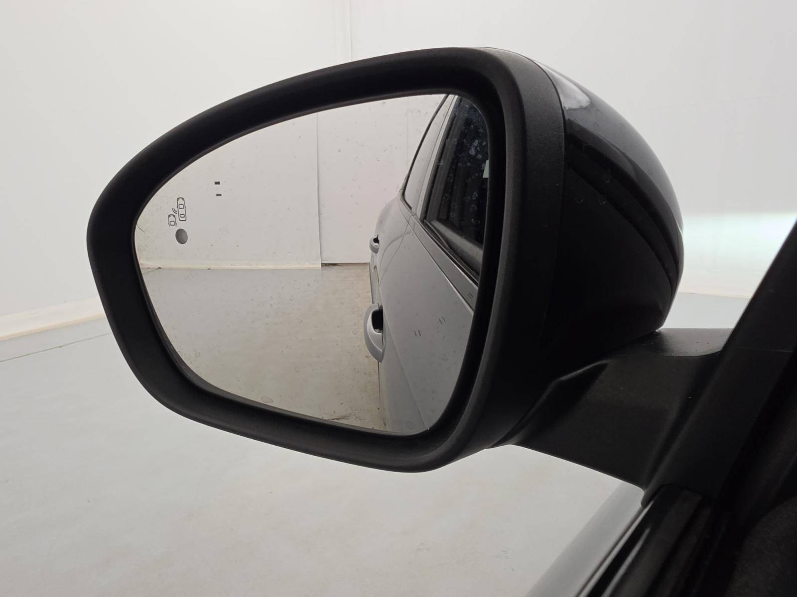 Vente en ligne Renault Arkana  E-Tech hybride 145 - 22 au prix de 22 990 €